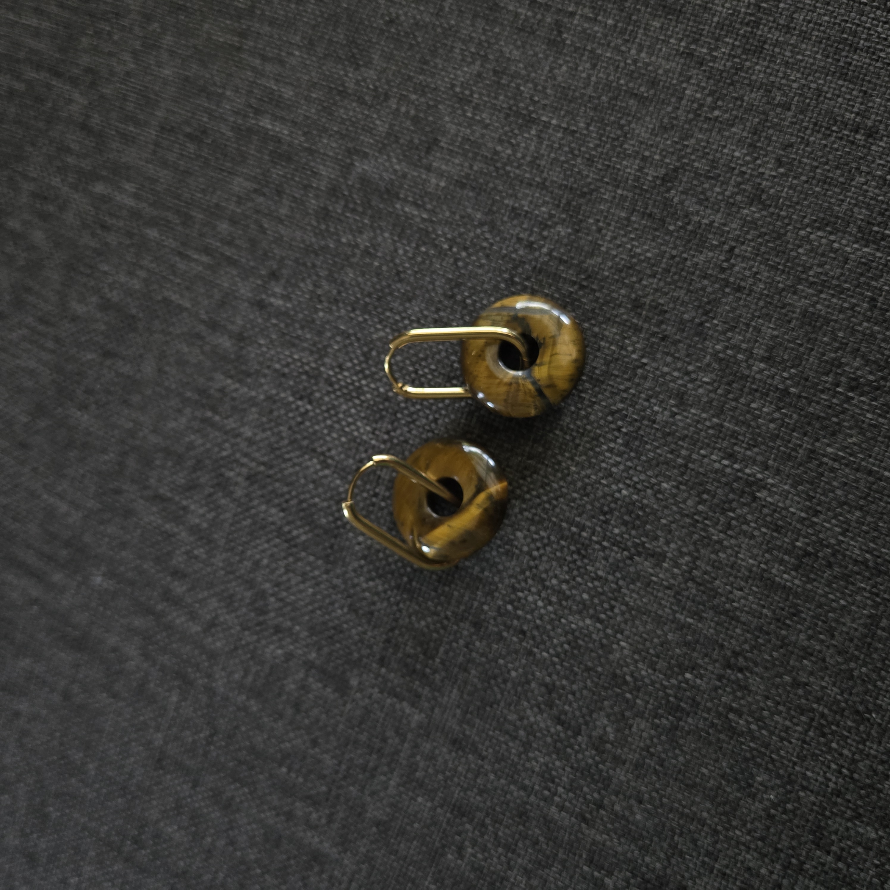 TIGER EYE DONUT EARRING GOLD