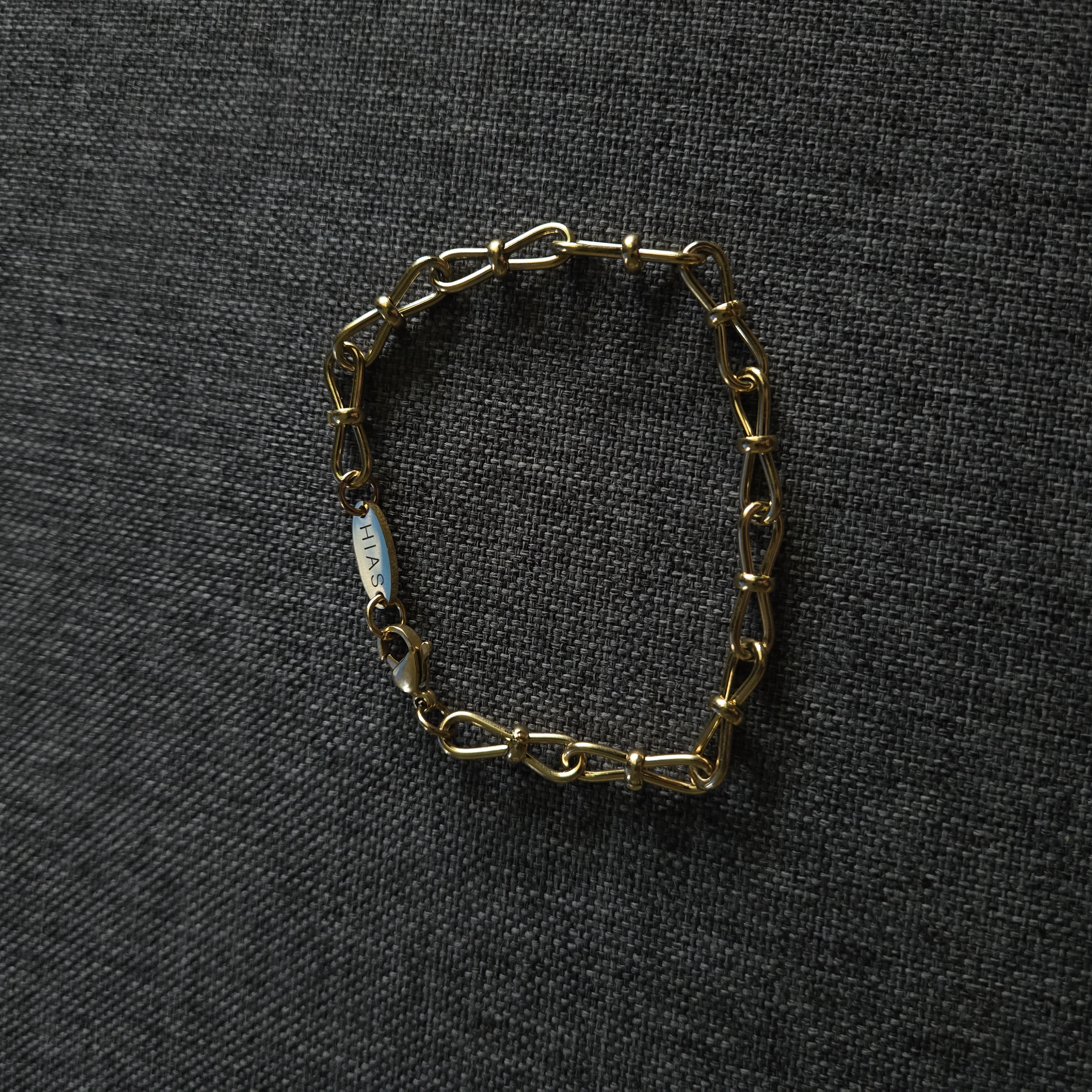 BOW KNOT BRACELET GOLD