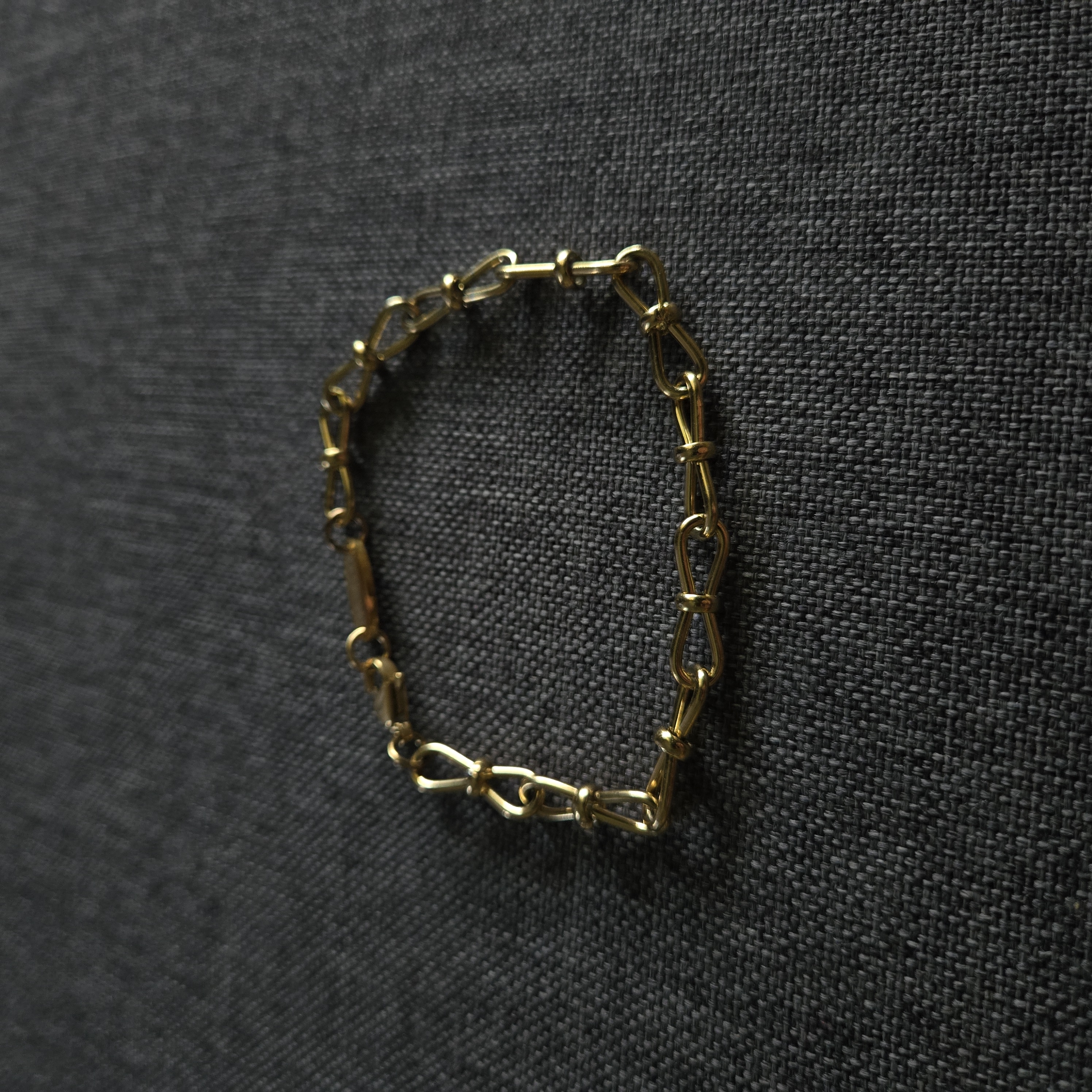 BOW KNOT BRACELET GOLD