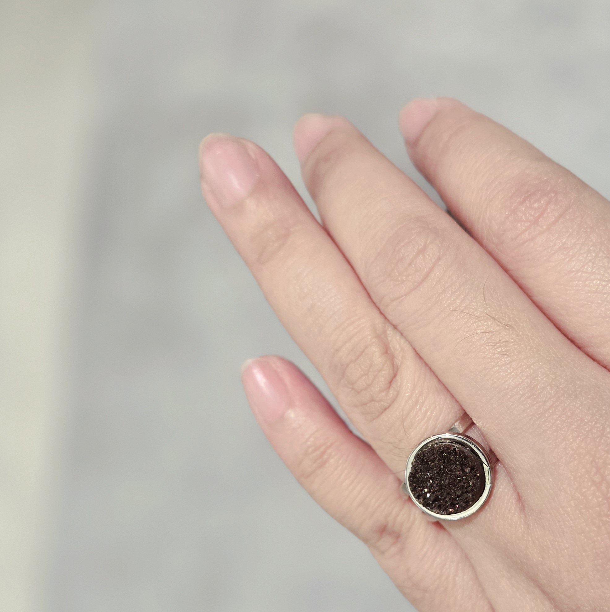 RAW QUARTZ BLACK RING SILVER