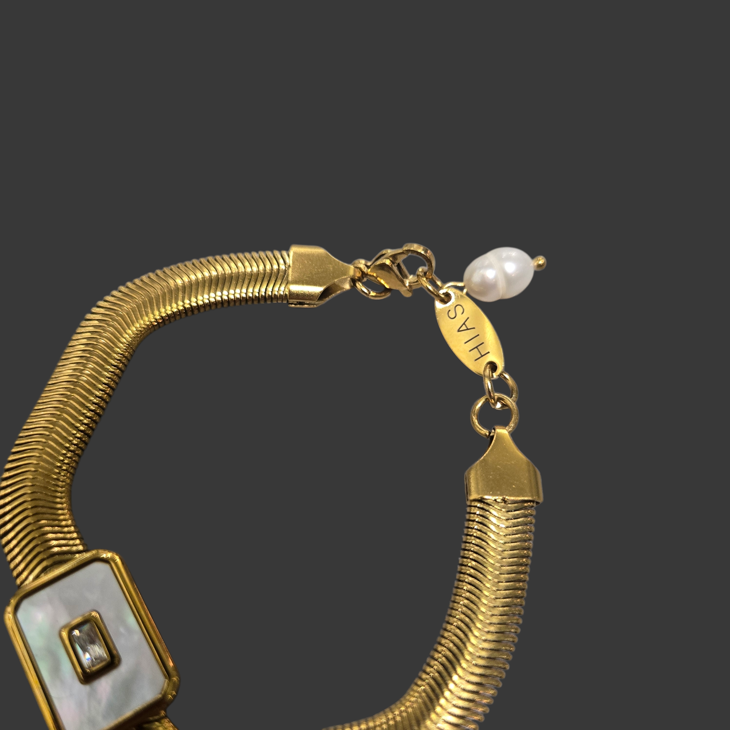 MOTHER OF PEARL HERRINGBONE BRACELET