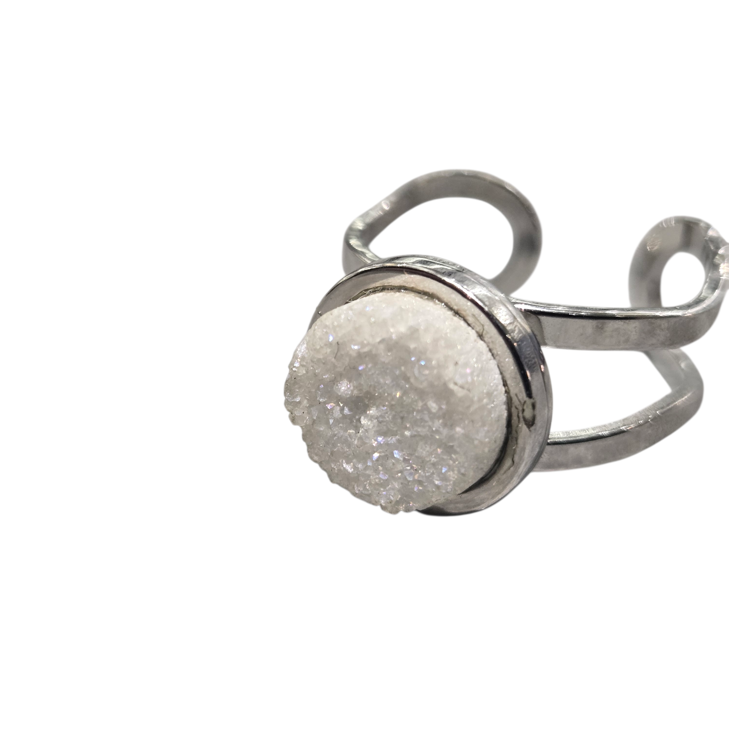 RAW QUARTZ WHITE RING SILVER