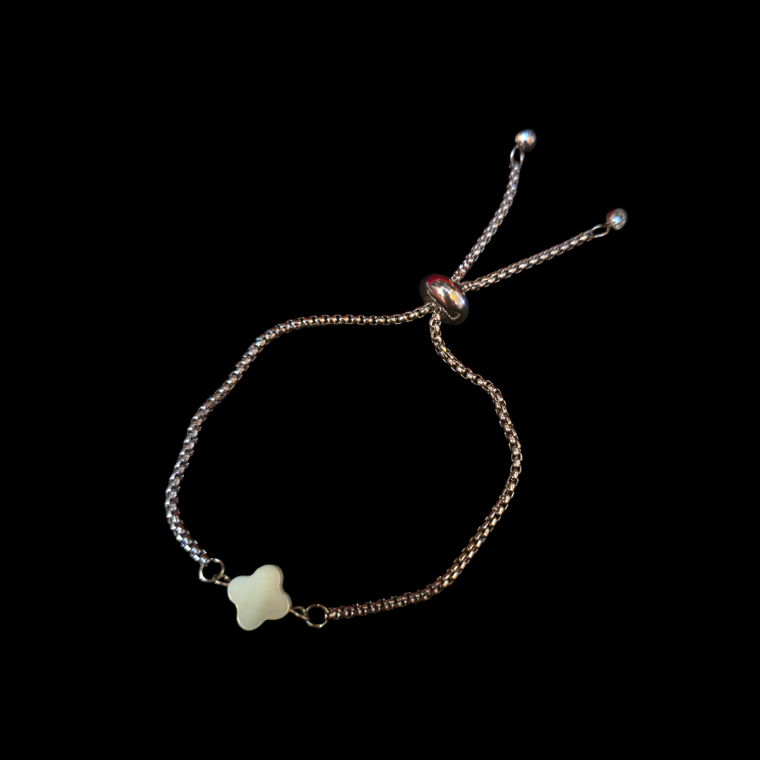 DAINTY CLOVER MOTHER OF PEARL BRACELET SILVER