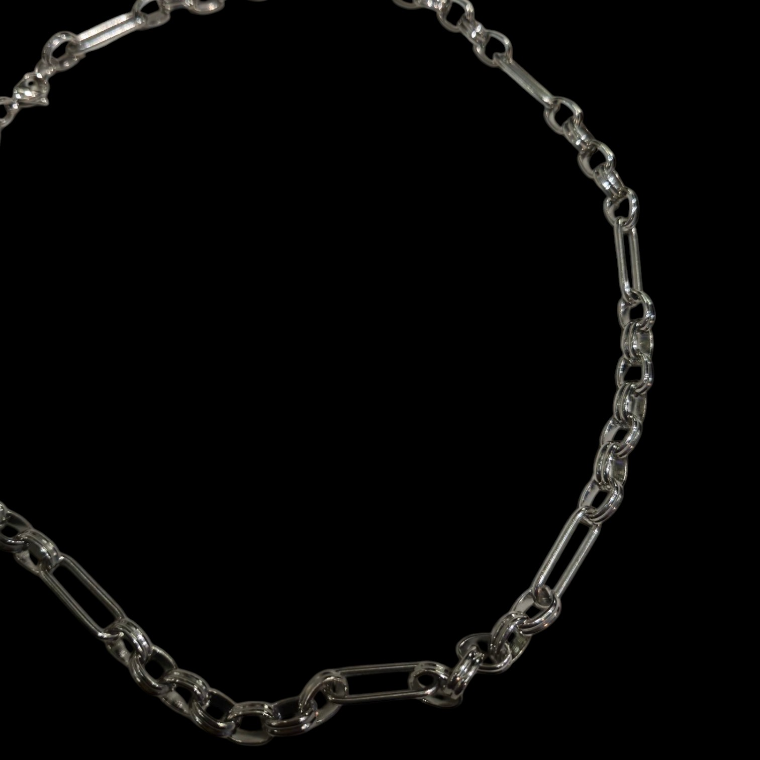 PAPERCLIP TEXTURED NECKLACE SILVER