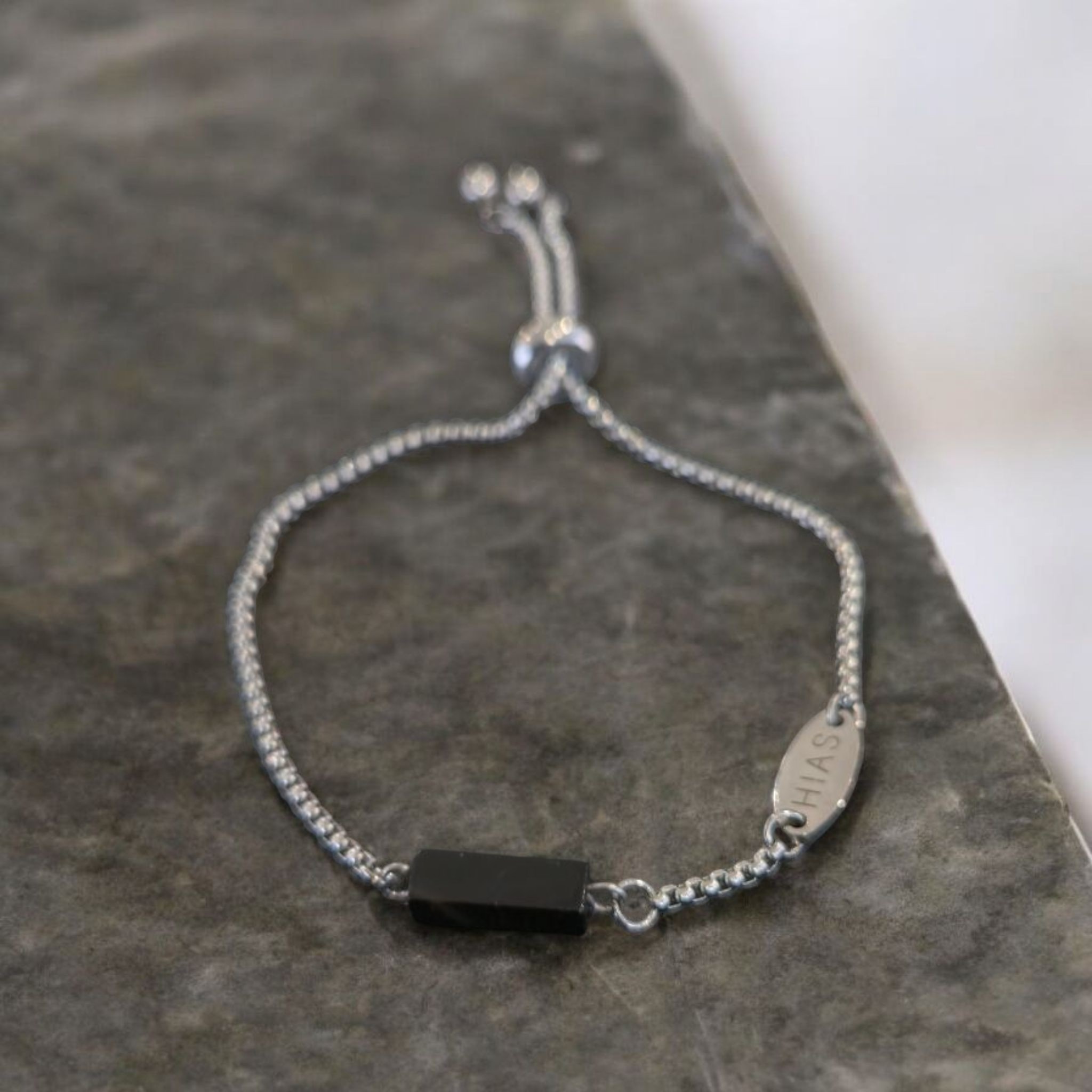 OBSIDIAN SLIDE BRACELET STEEL
