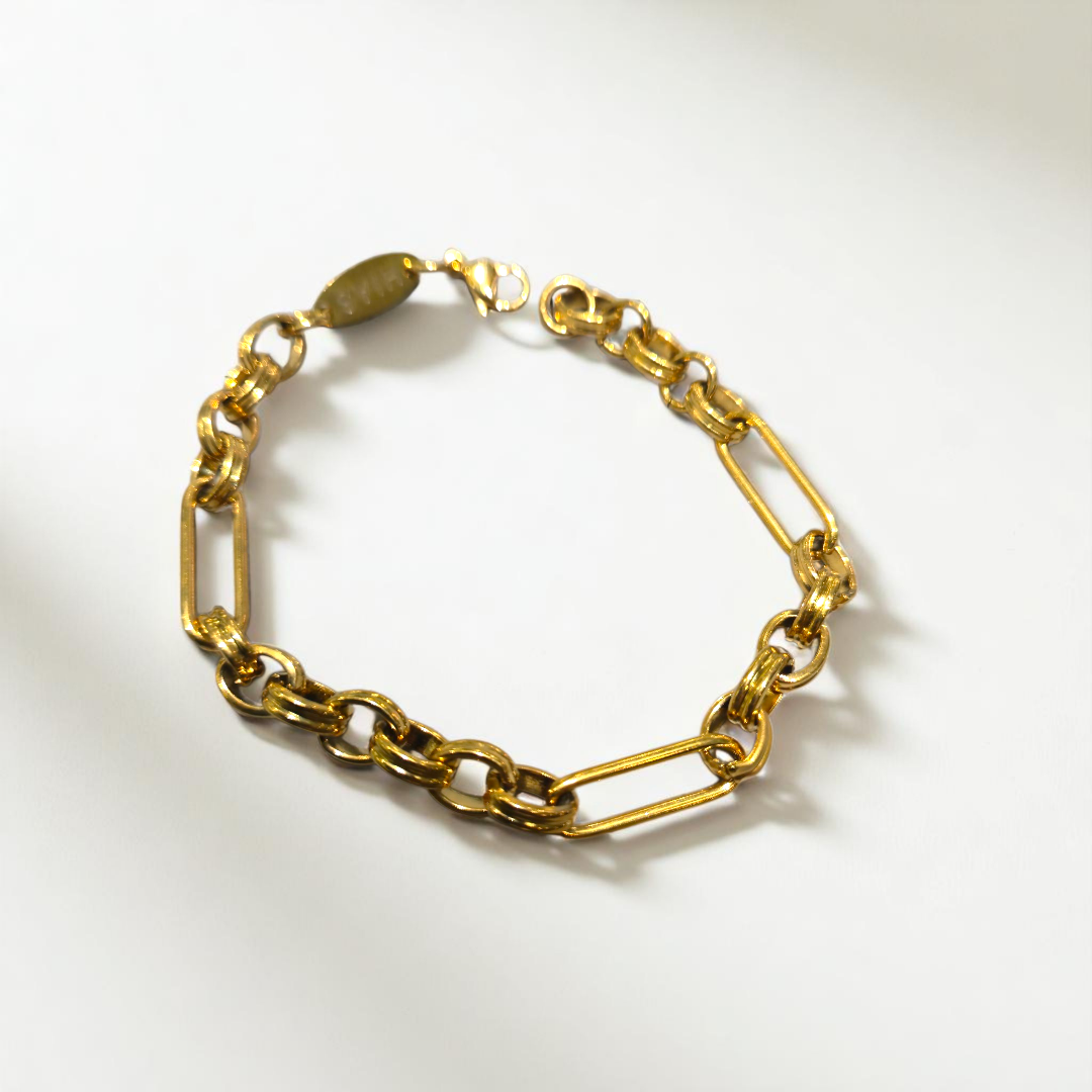 PAPERCLIP TEXTURED BRACELET GOLD