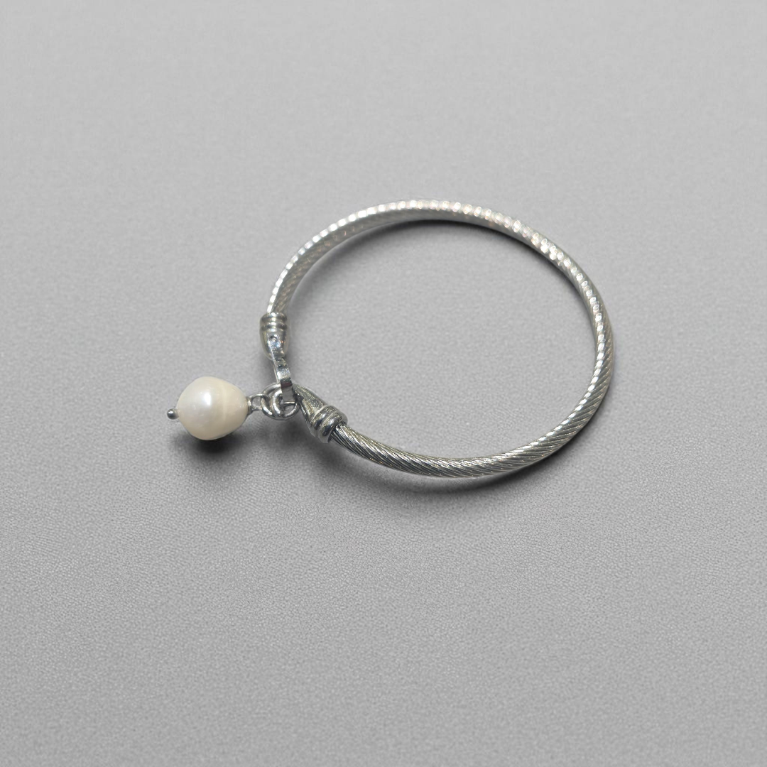 WHITE FRESHWATER PEARL BANGLE SILVER