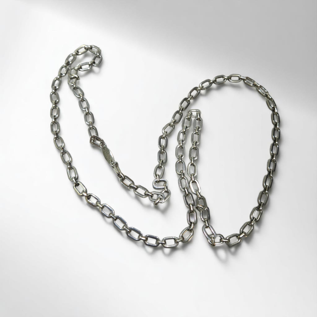 U RECTANGLE LONG NECKLACE SILVER