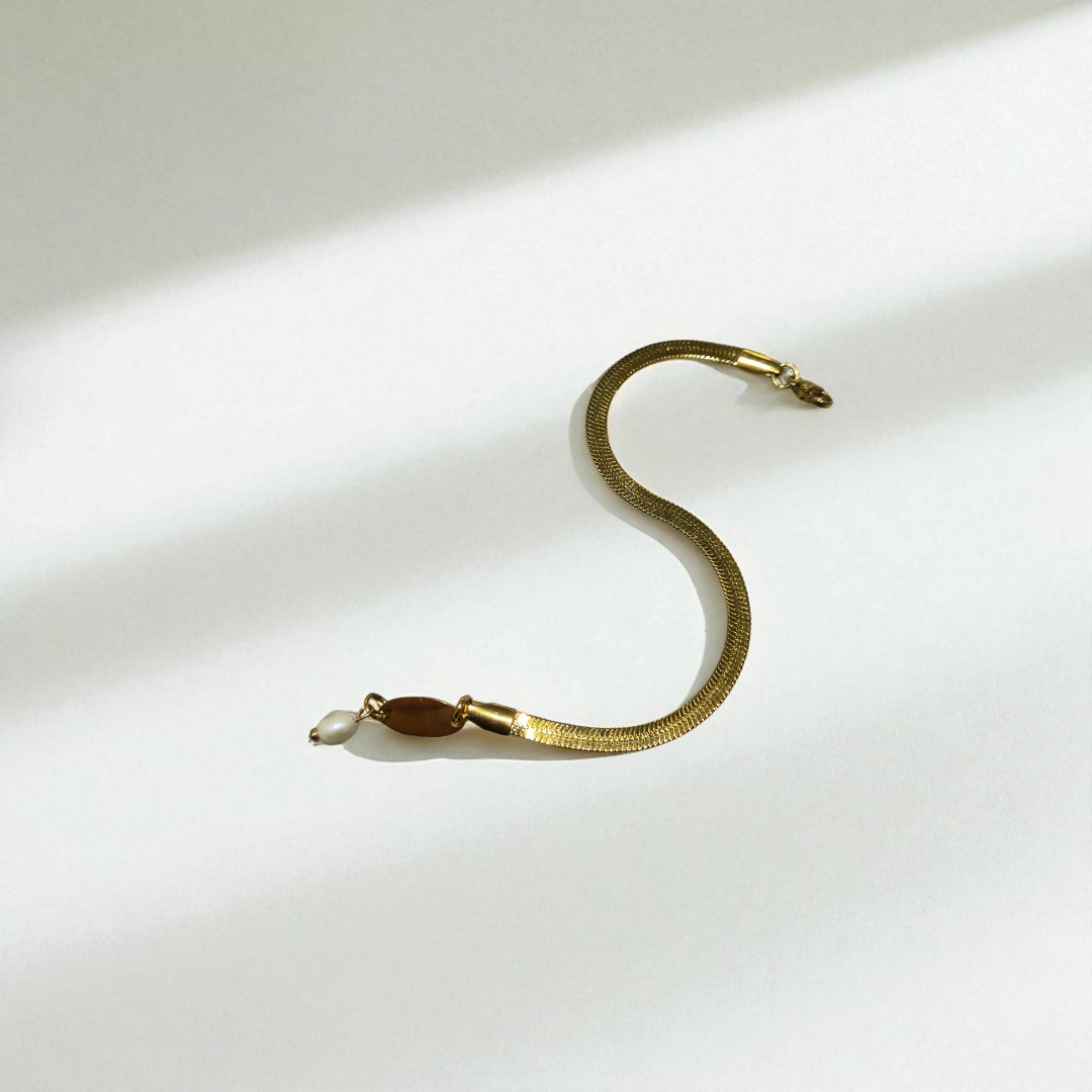 THIN HERRINGBONE BRACELET GOLD