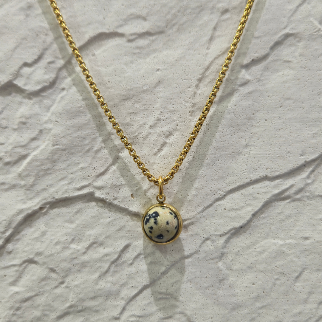 PESONA DALMATIAN JASPER NECKLACE GOLD