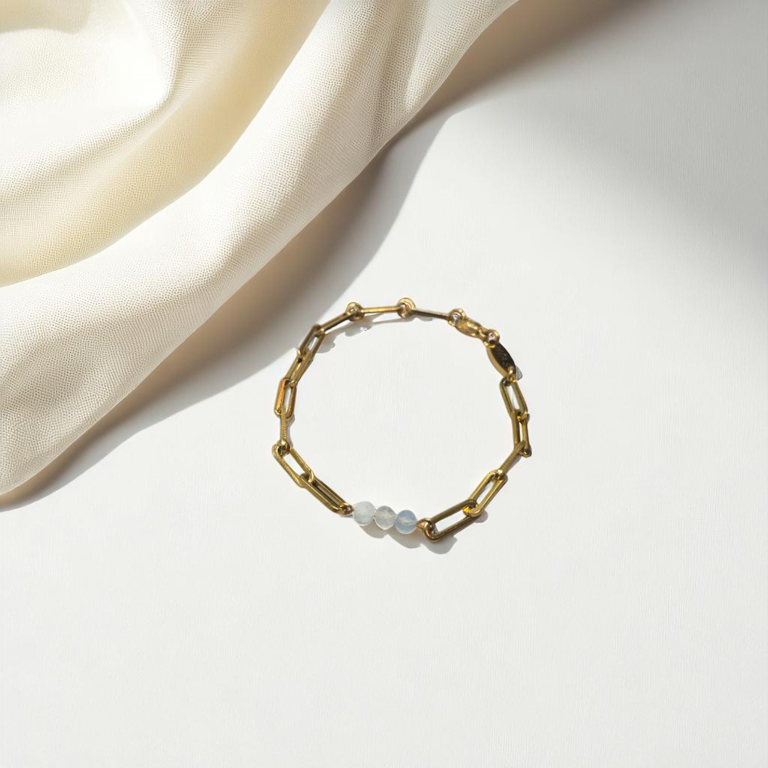 DAINTY AQUAMARINE PAPERCLIP BRACELET GOLD