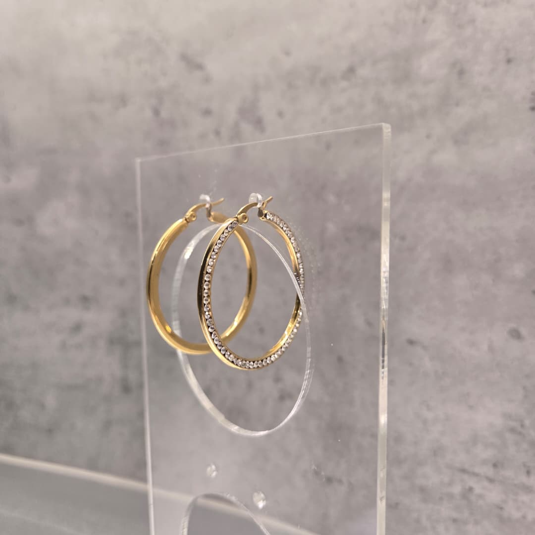 ROUND RHINESTONE HOOP