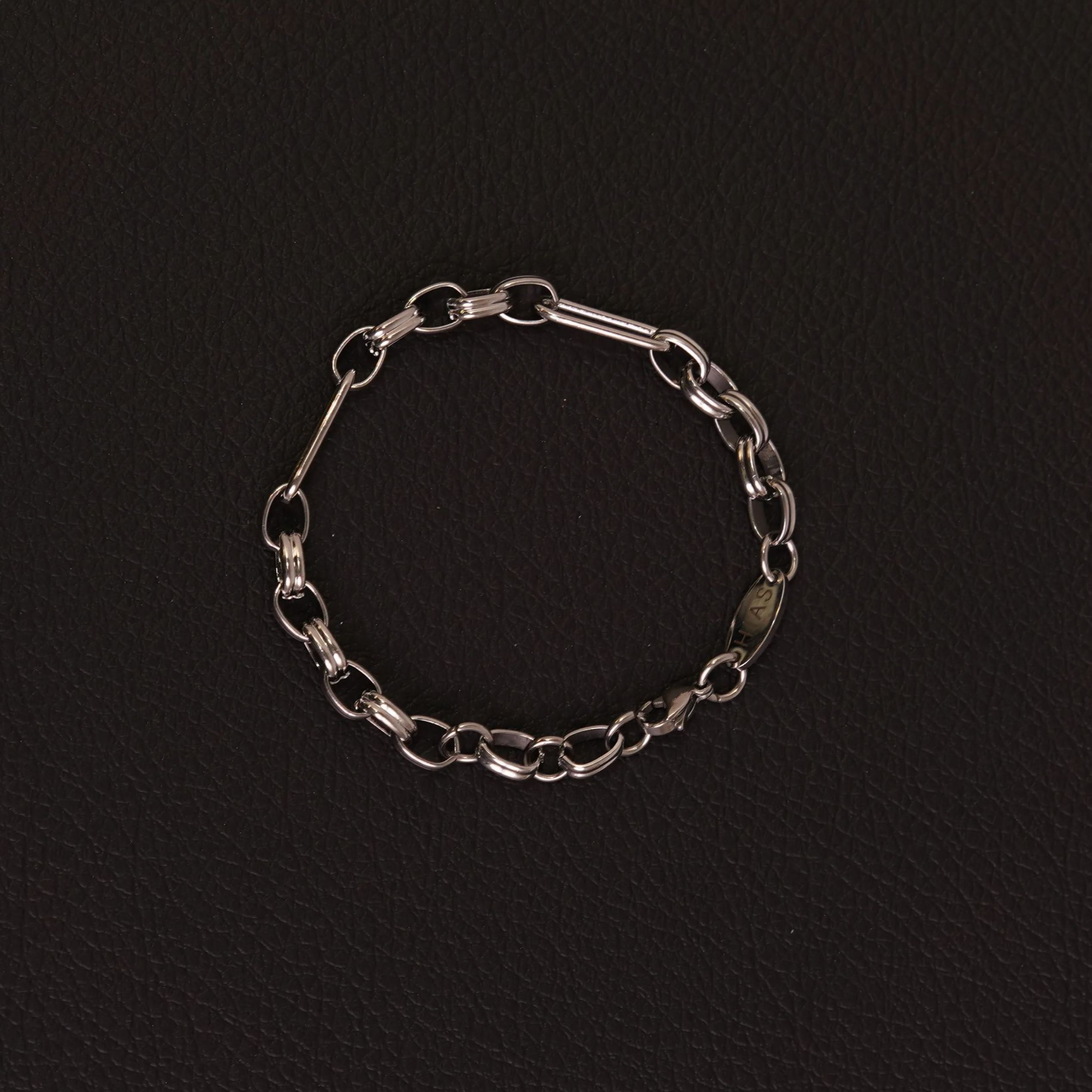 PAPERCLIP TEXTURED BRACELET SILVER