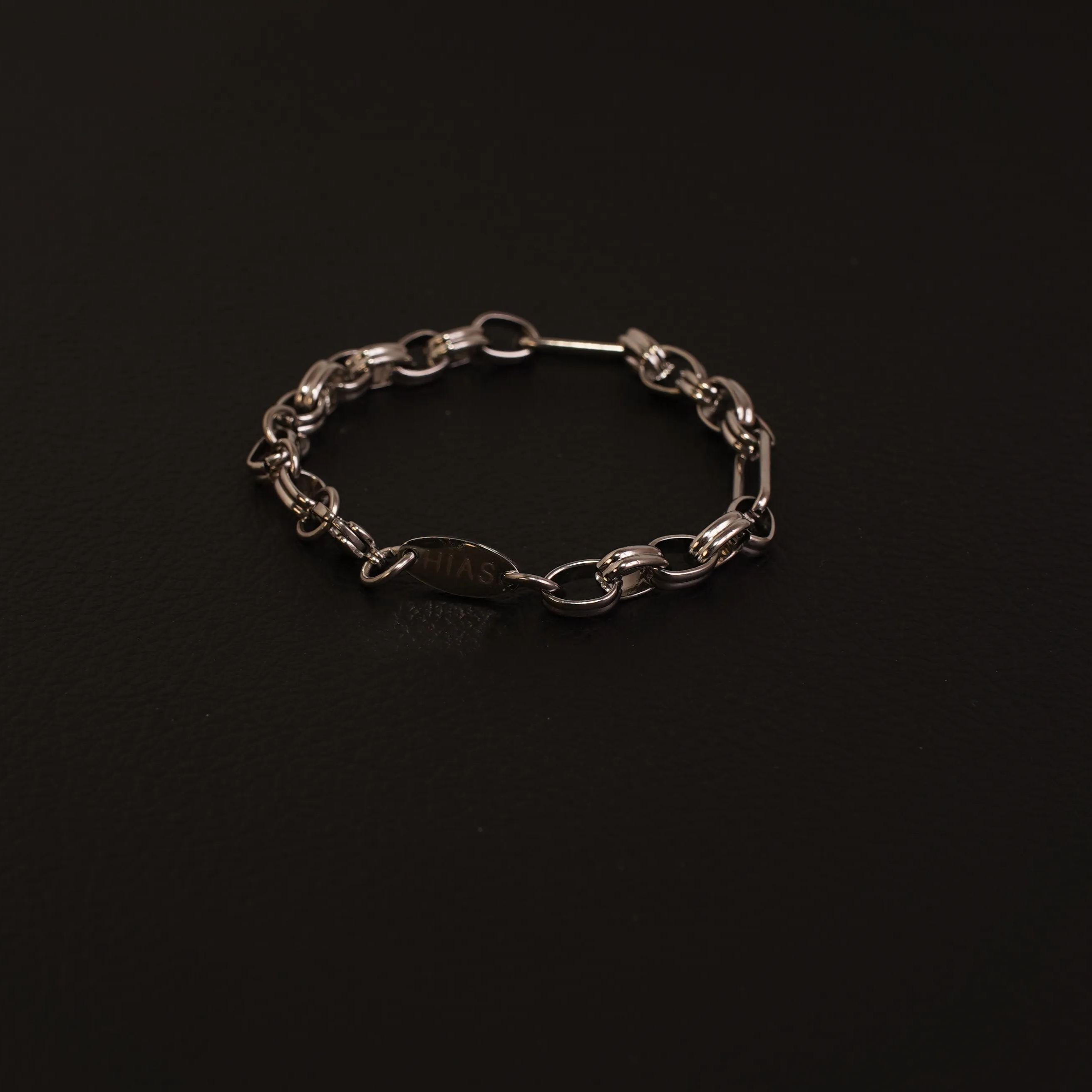 PAPERCLIP TEXTURED BRACELET SILVER