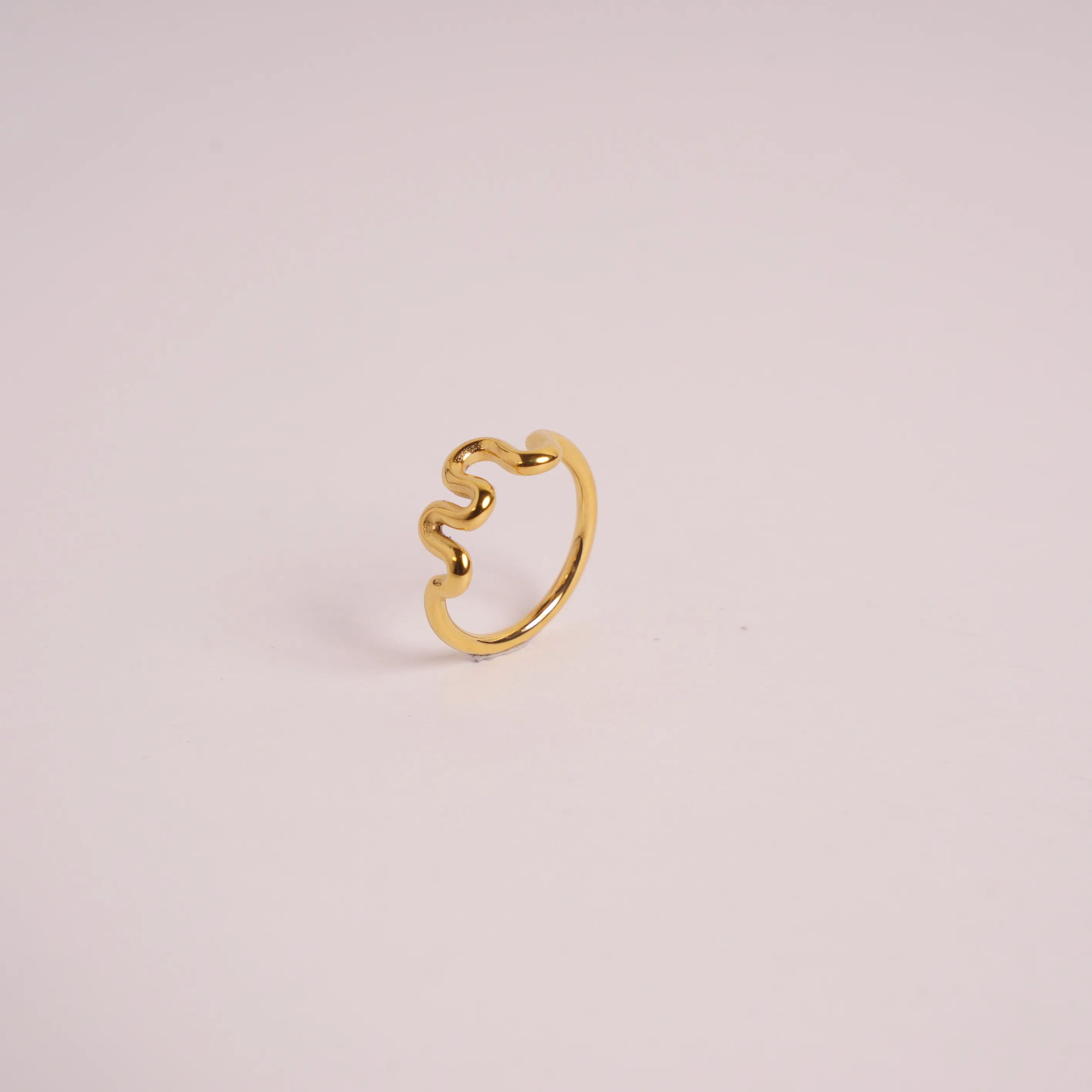 OMBAK RING GOLD