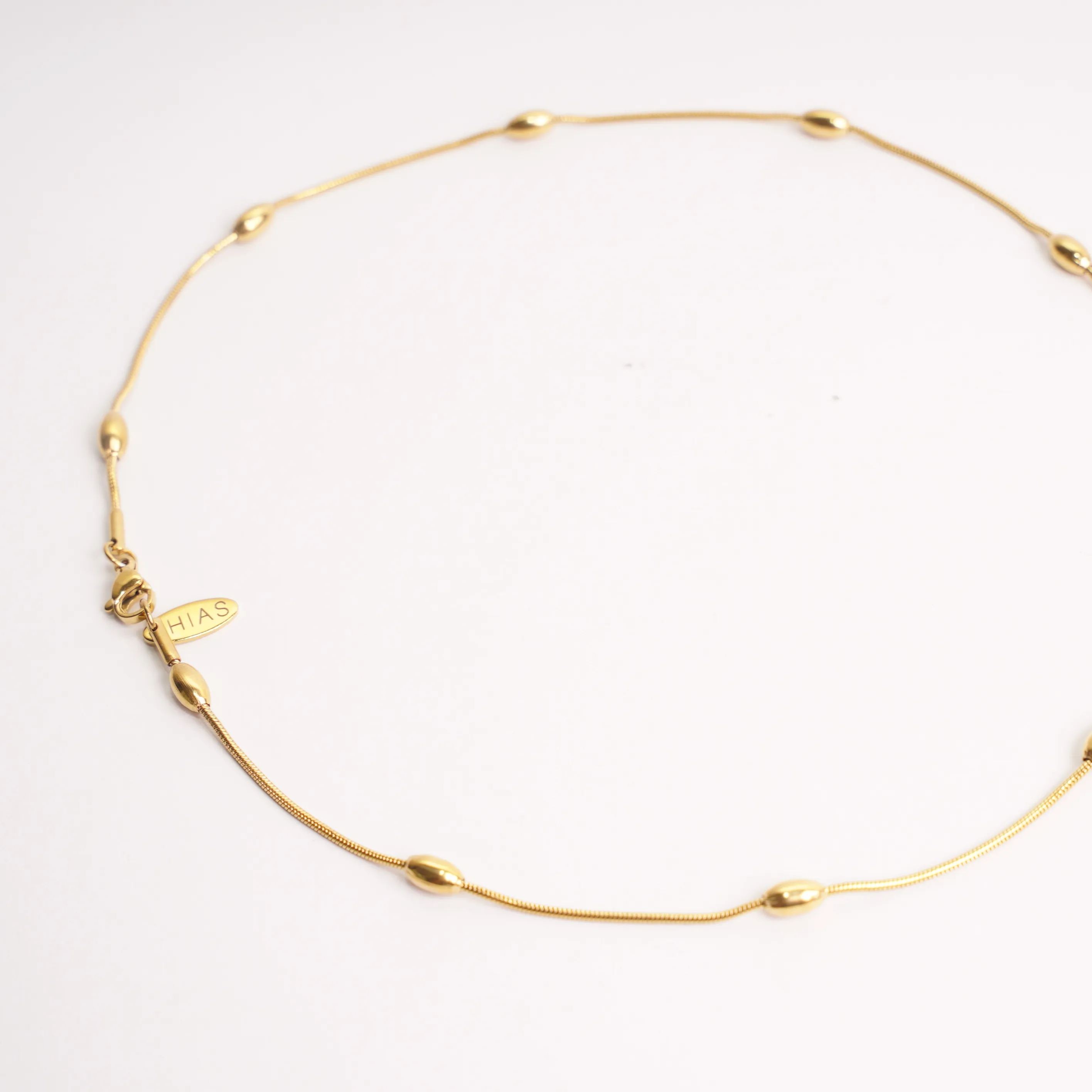 OVAL BEAD NECKLACE GOLD