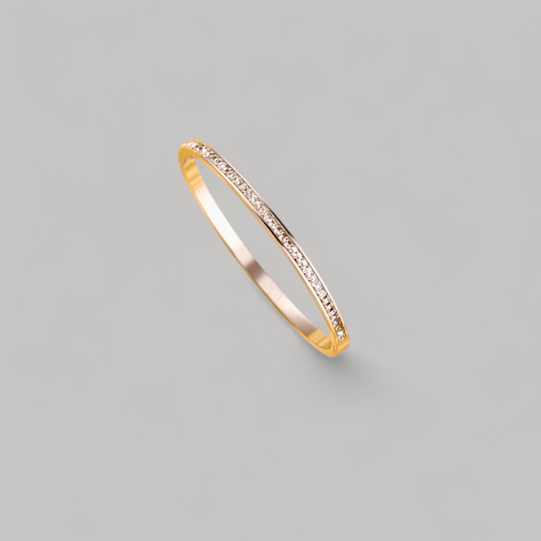 LINED ZIRCON BANGLE GOLD