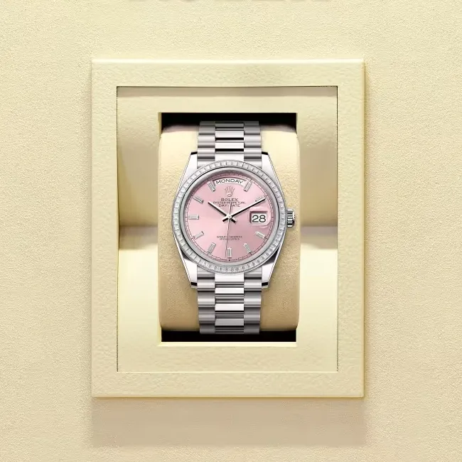 デイデイト 36 | オイスター、36 mm、ホワイトゴールド、ダイヤモンド リファレンス 128399TBR-0029