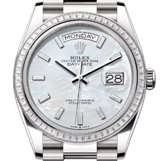 デイデイト 36 | オイスター、36 mm、ホワイトゴールド、ダイヤモンド リファレンス 128399TBR-0023