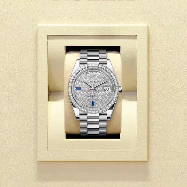 デイデイト 40 | オイスター、40 mm、プラチナ、ダイヤモンド リファレンス 228396TBR-0021