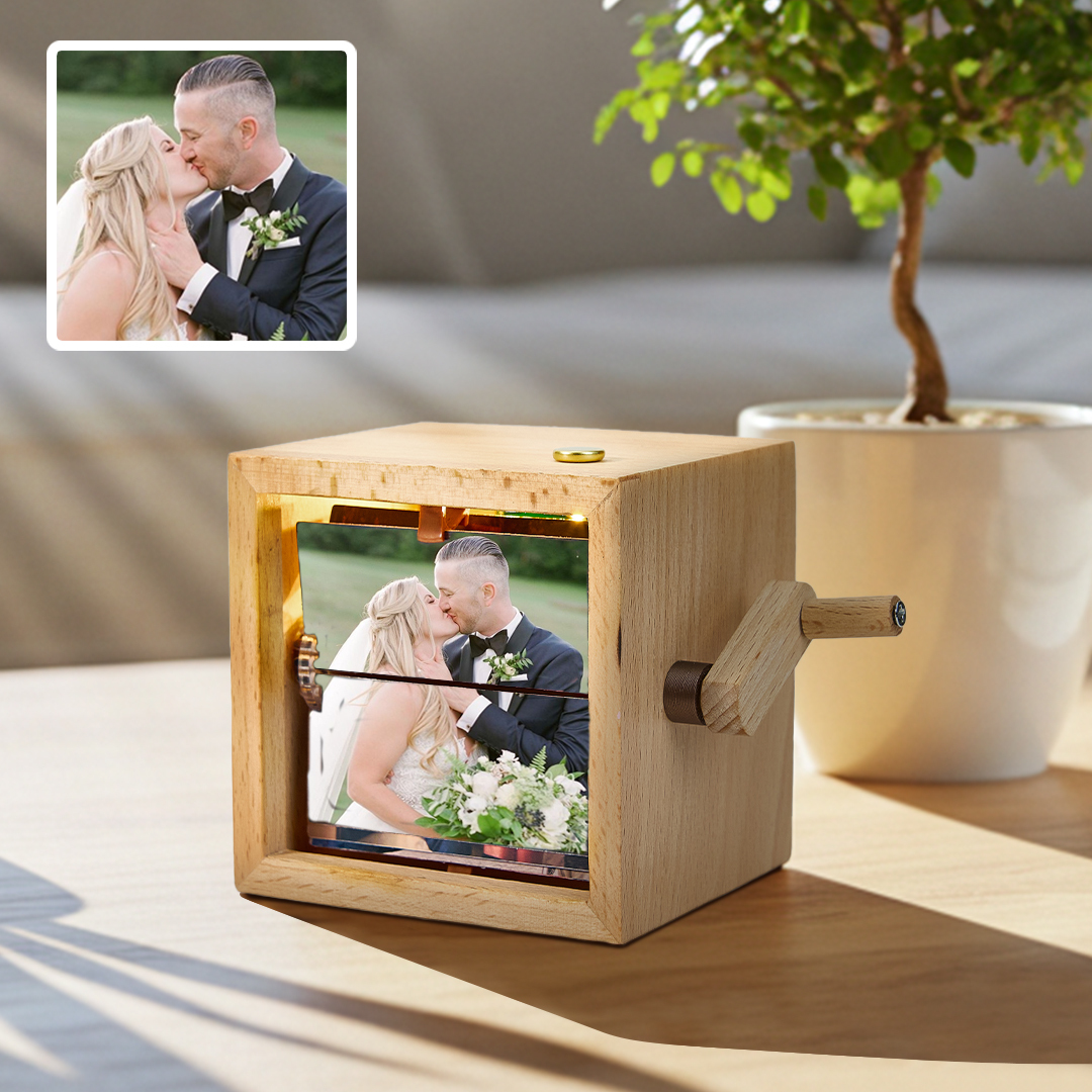 Hand-crank Animation Machine Custom Photo Flipbook Box Wedding Gifts