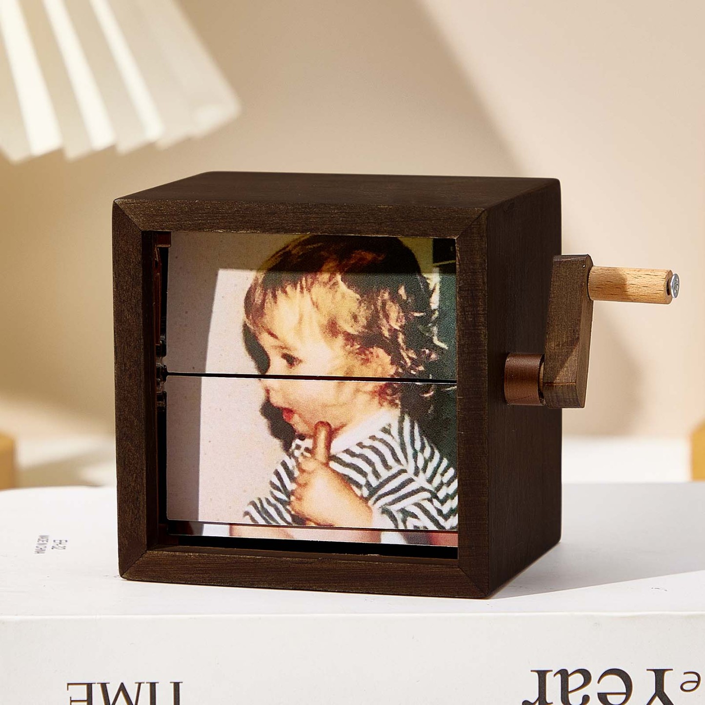Custom Photo Flipbook Frame Animation Machine Mechanical Hand-cranked Photo Album Baby Photo Cube Frame Baby's Firsts