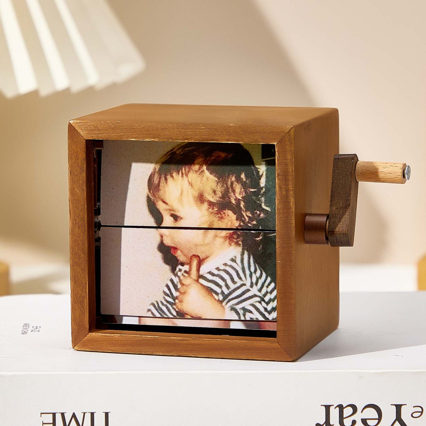 Custom Photo Flipbook Frame Animation Machine Mechanical Hand-cranked Photo Album Baby Photo Cube Frame Baby's Firsts