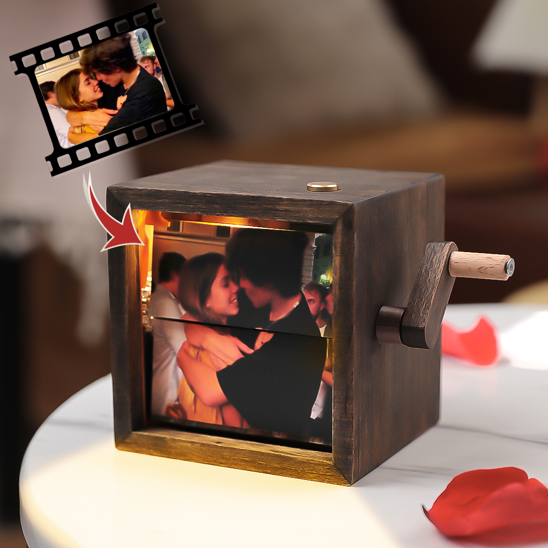 Hand-crank Animation Machine Custom Photo Flipbook Box Couple Gifts Wedding Gifts