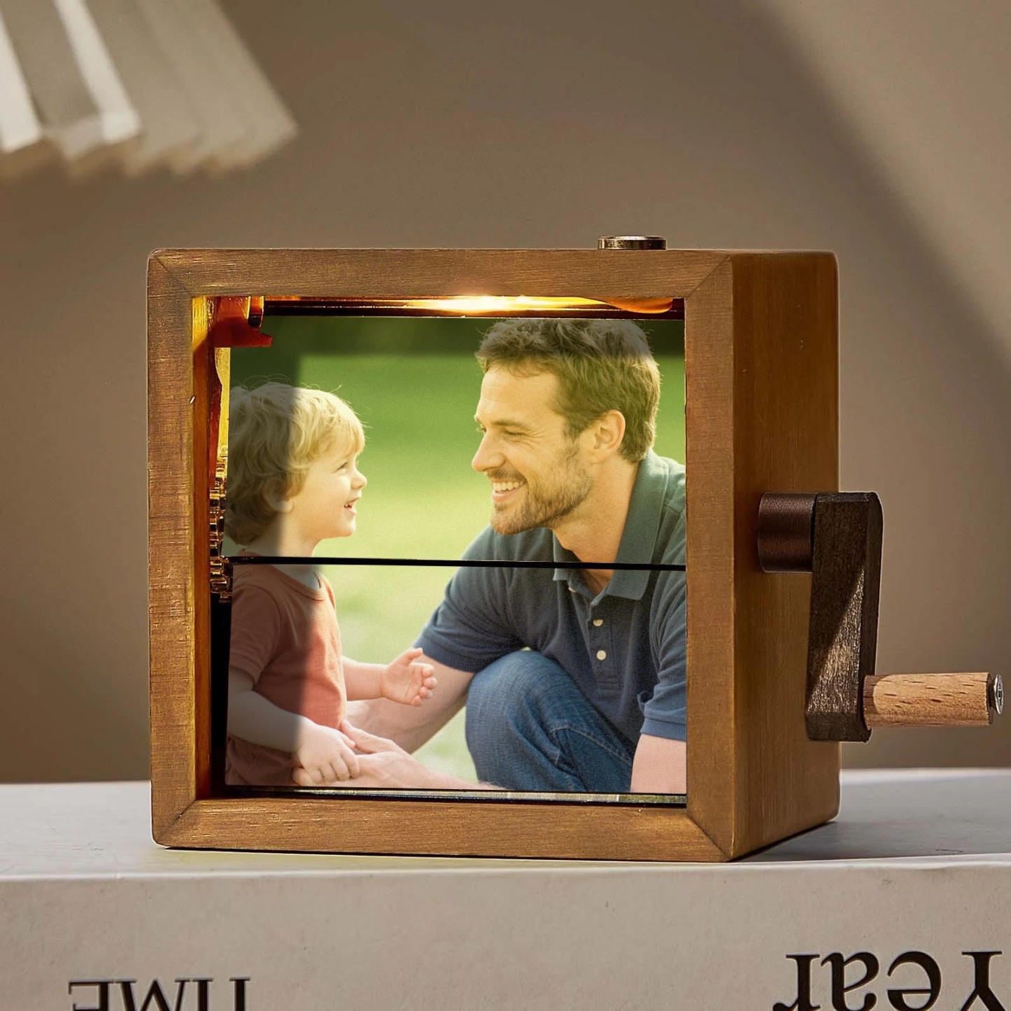 Hand-crank Animation Machine Custom Photo Flipbook Box Father's Day Gift