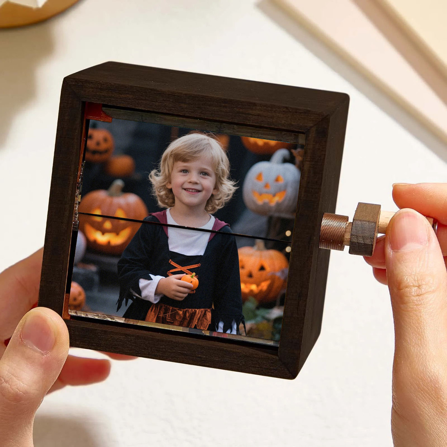 Hand-crank Animation Machine Custom Photo Flipbook Box Halloween Gift