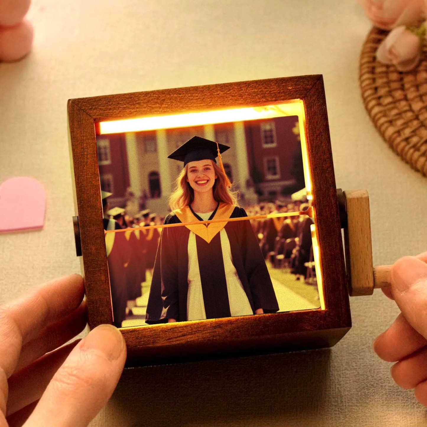 Custom Photo Flipbook Frame Animation Machine Mechanical Hand-cranked Photo Album with Light Graduation Gifts 