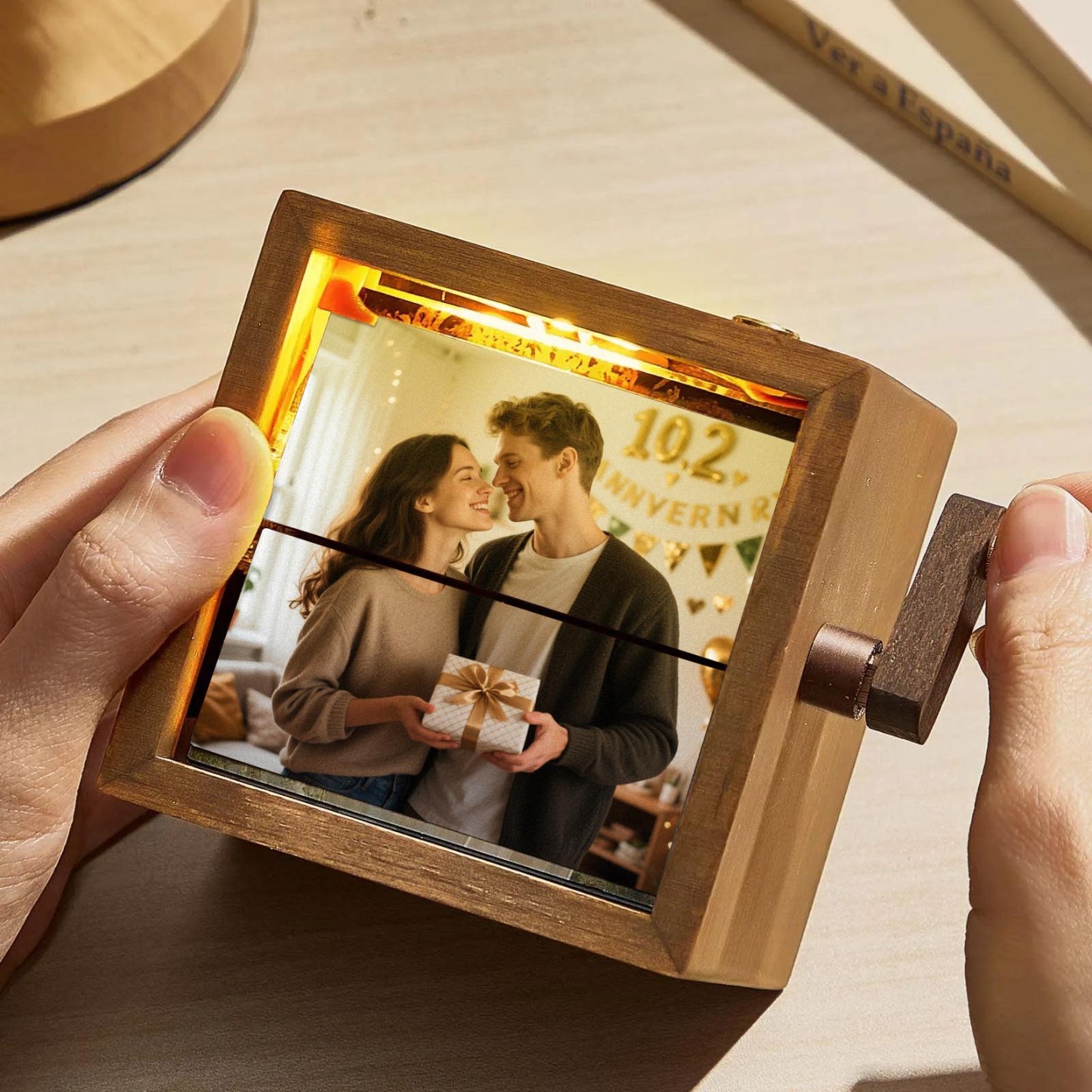 Hand-crank Animation Machine Custom Photo Flipbook Box Home Decorations Anniversary Gifts