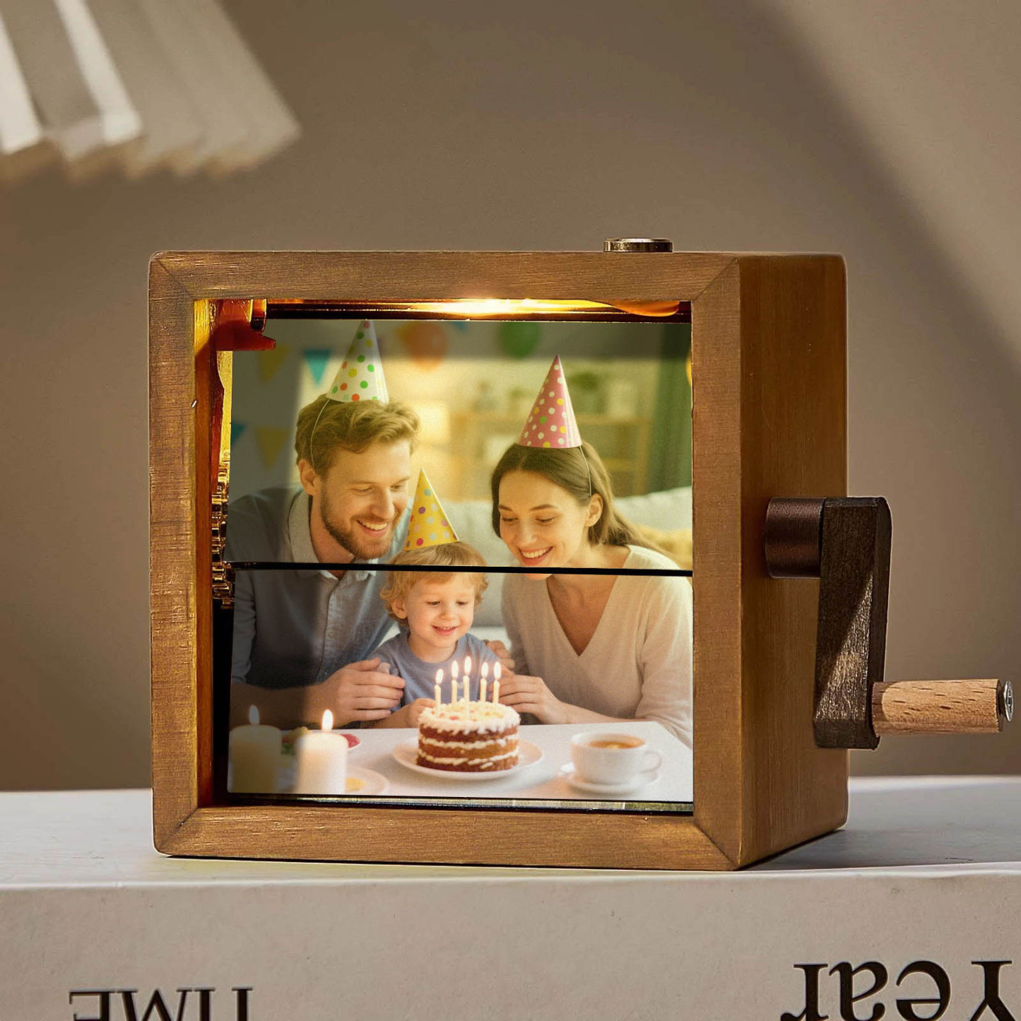 Hand-crank Animation Machine Custom Hand-cranked Flipbook Box Photo Flipbook Frame Birthday Gift