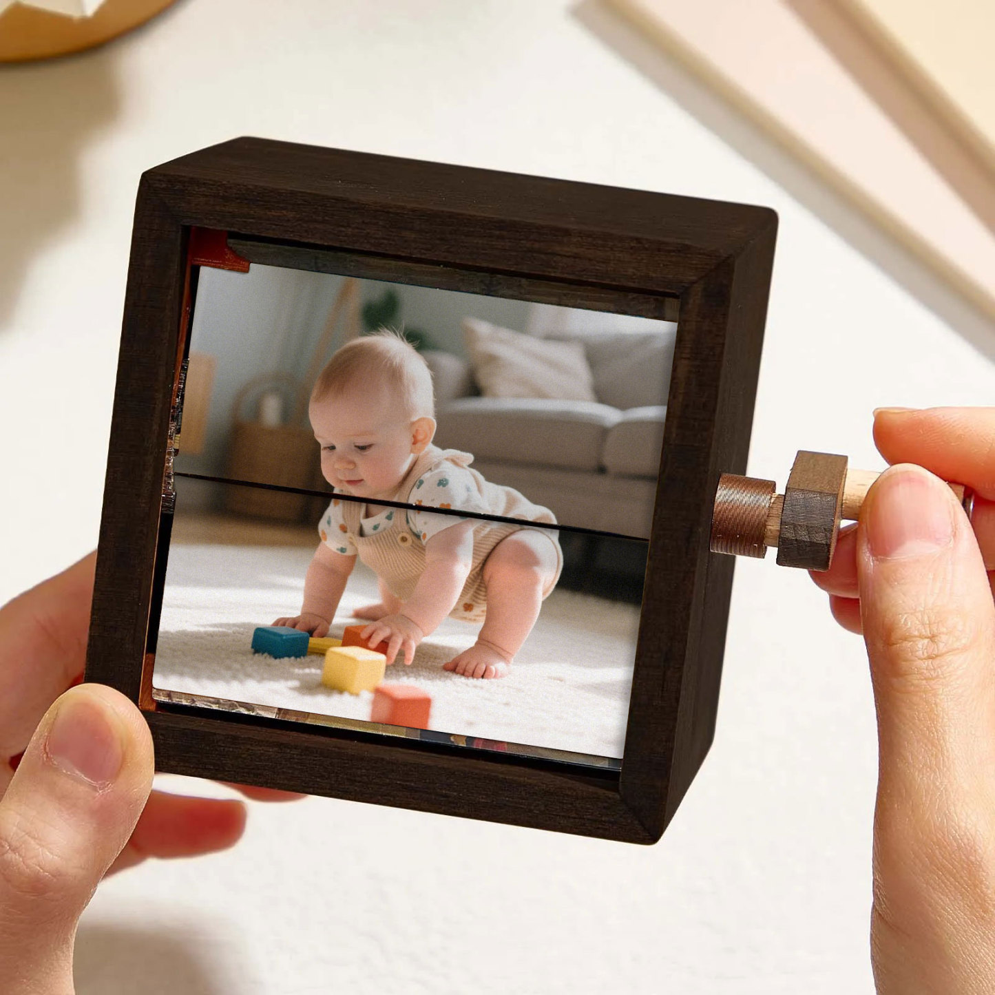 Custom Photo Flipbook Frame Animation Machine Mechanical Hand-cranked Flipbook Box Photo Album with Light Unique Valentine's Day Gifts