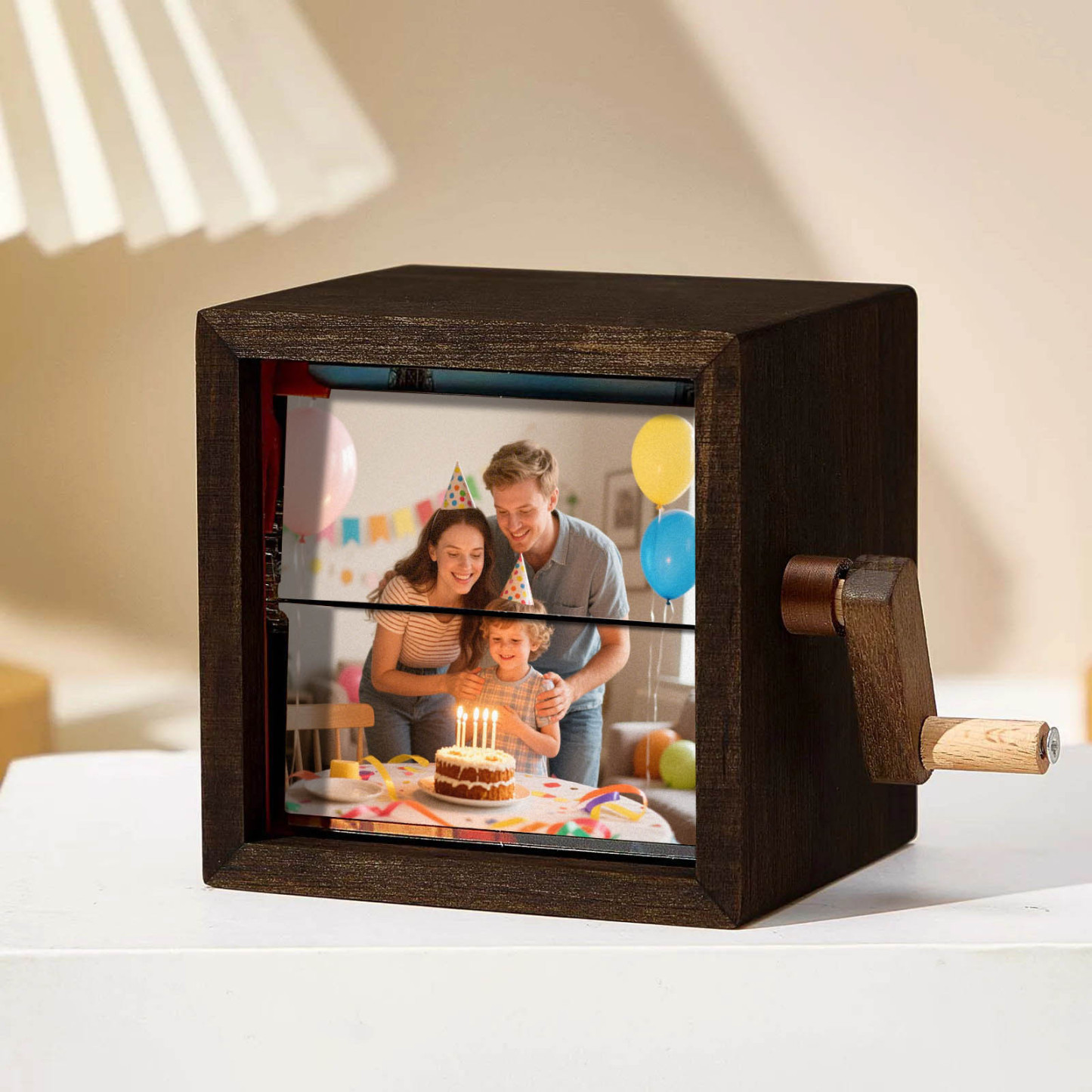 Hand-crank Animation Machine Custom Hand-cranked Flipbook Box Photo Flipbook Frame Birthday Gift