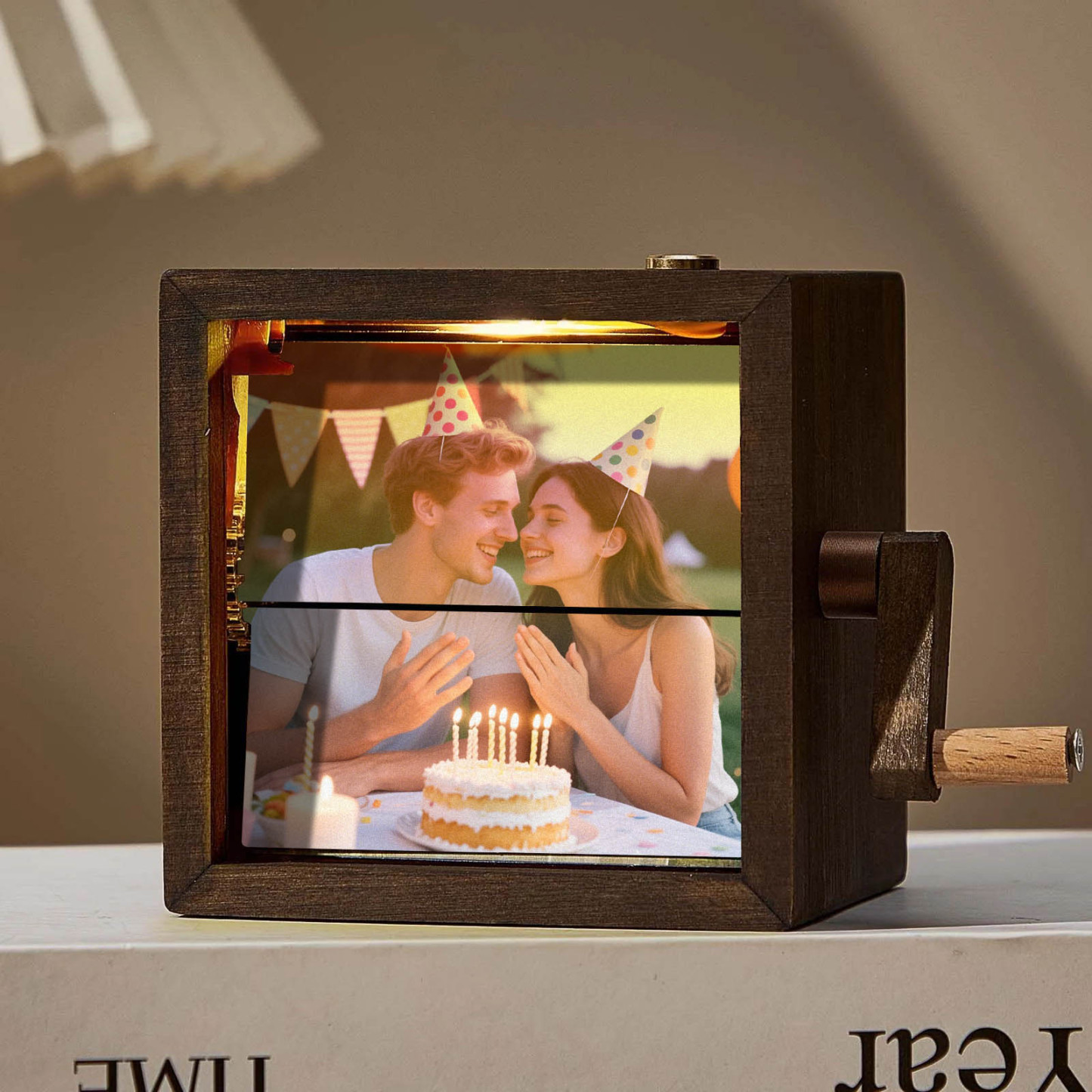 Hand-crank Animation Machine Custom Hand-cranked Flipbook Box Photo Flipbook Frame Birthday Gift