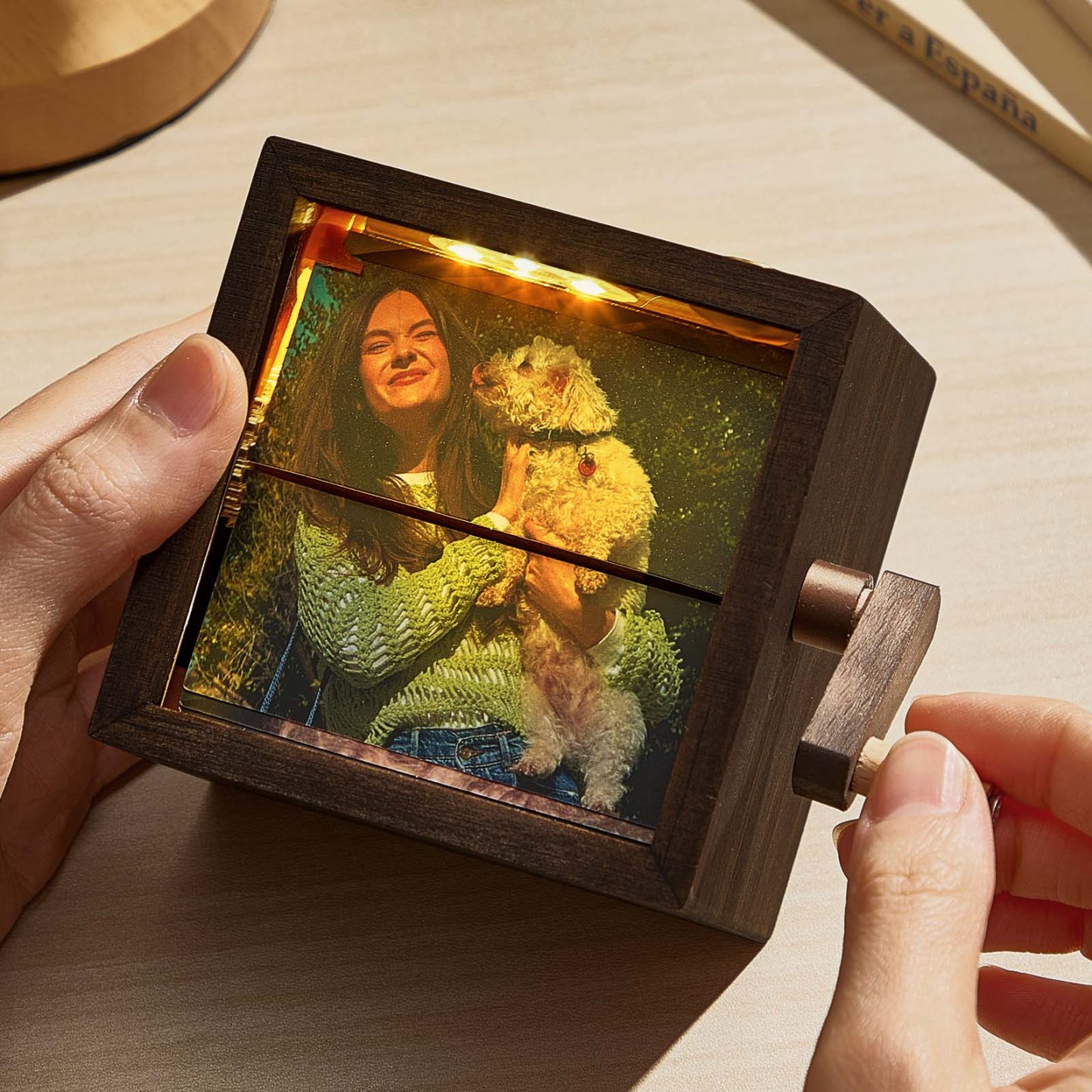 Custom Photo Flipbook Frame Animation Machine Mechanical Hand-cranked Photo Album with Light Black Walnut Baby Photo Cube Frame Creative Gift