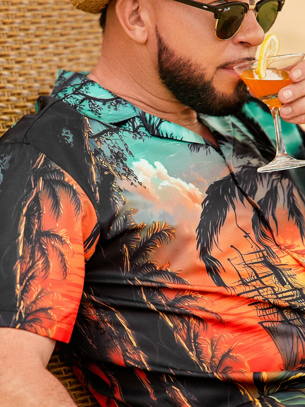 Rhyvra Coconut Tree Short Sleeve Hawaiian Shirt