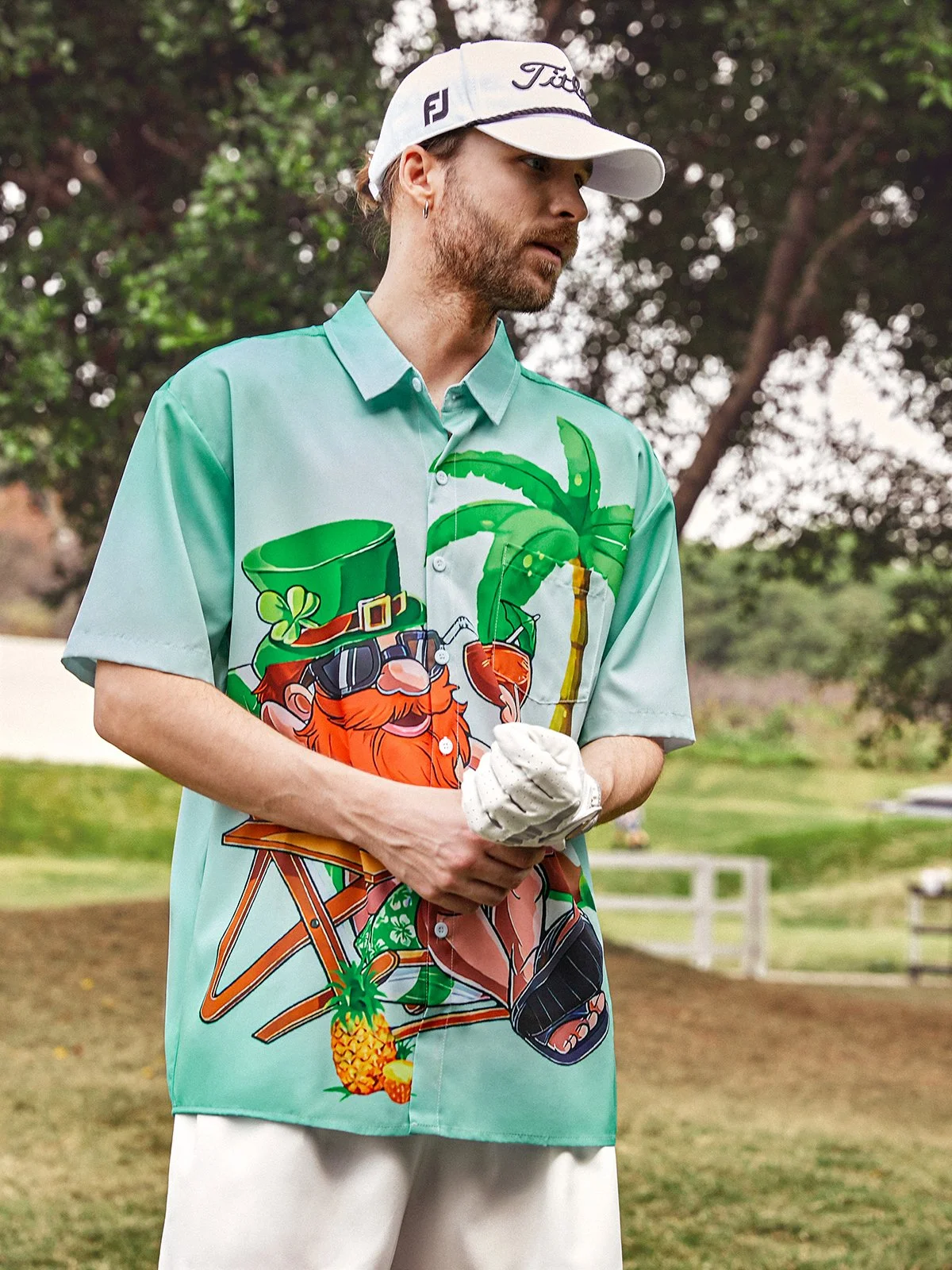 Rhyvra Hawaiian Button Up Shirt for Men Green St. Patrick's Day Lucky Clover Regular Fit Short Sleeve Shirt St Paddy's Day Shirt