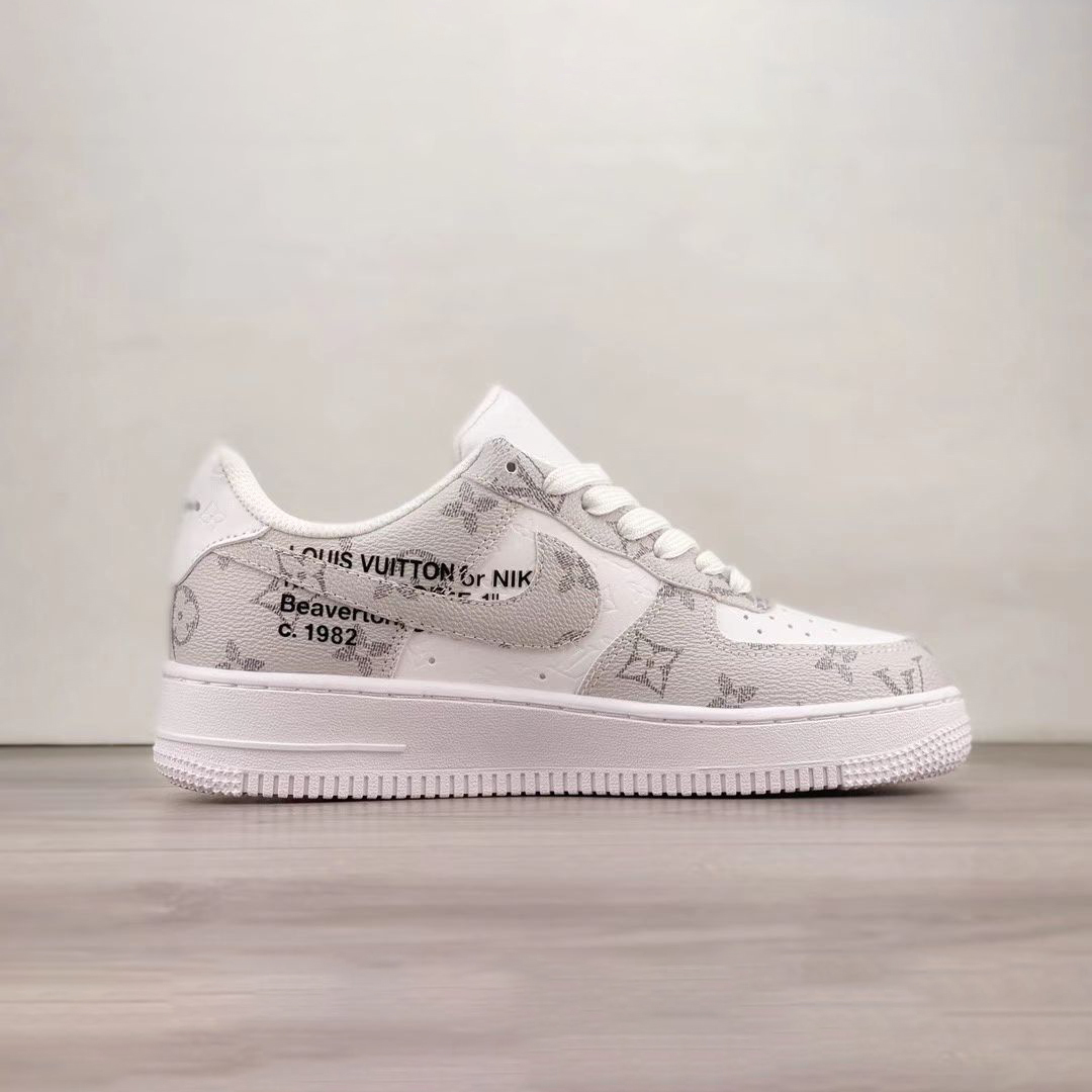 【日本未入荷】♪超入手困難LOUIS VUITTON X NIKE AIR FORCE1 白【代金引換】