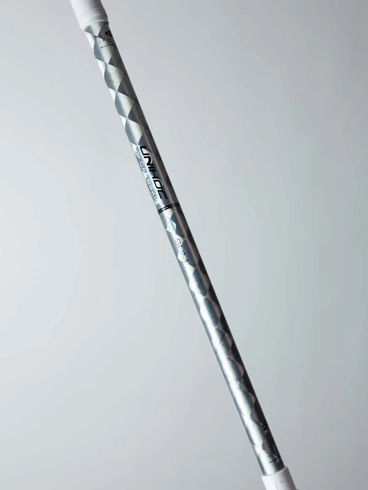 UNIHOC UNILITE Carbskin 26 - Silver EDT - Slim (25/26)