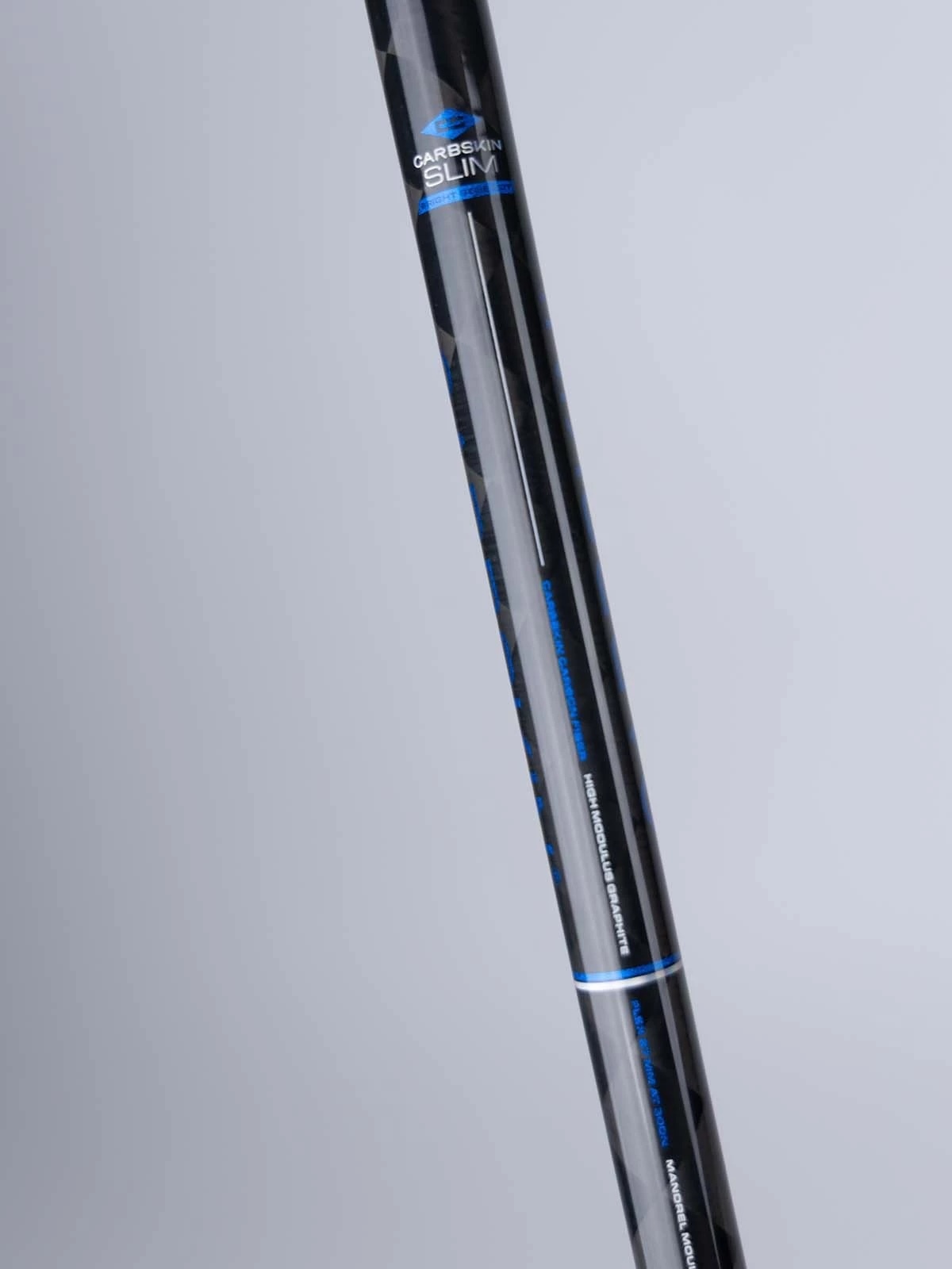 UNIHOC CARBSKIN Slim 27 - Bright Blue EDT (25/26)