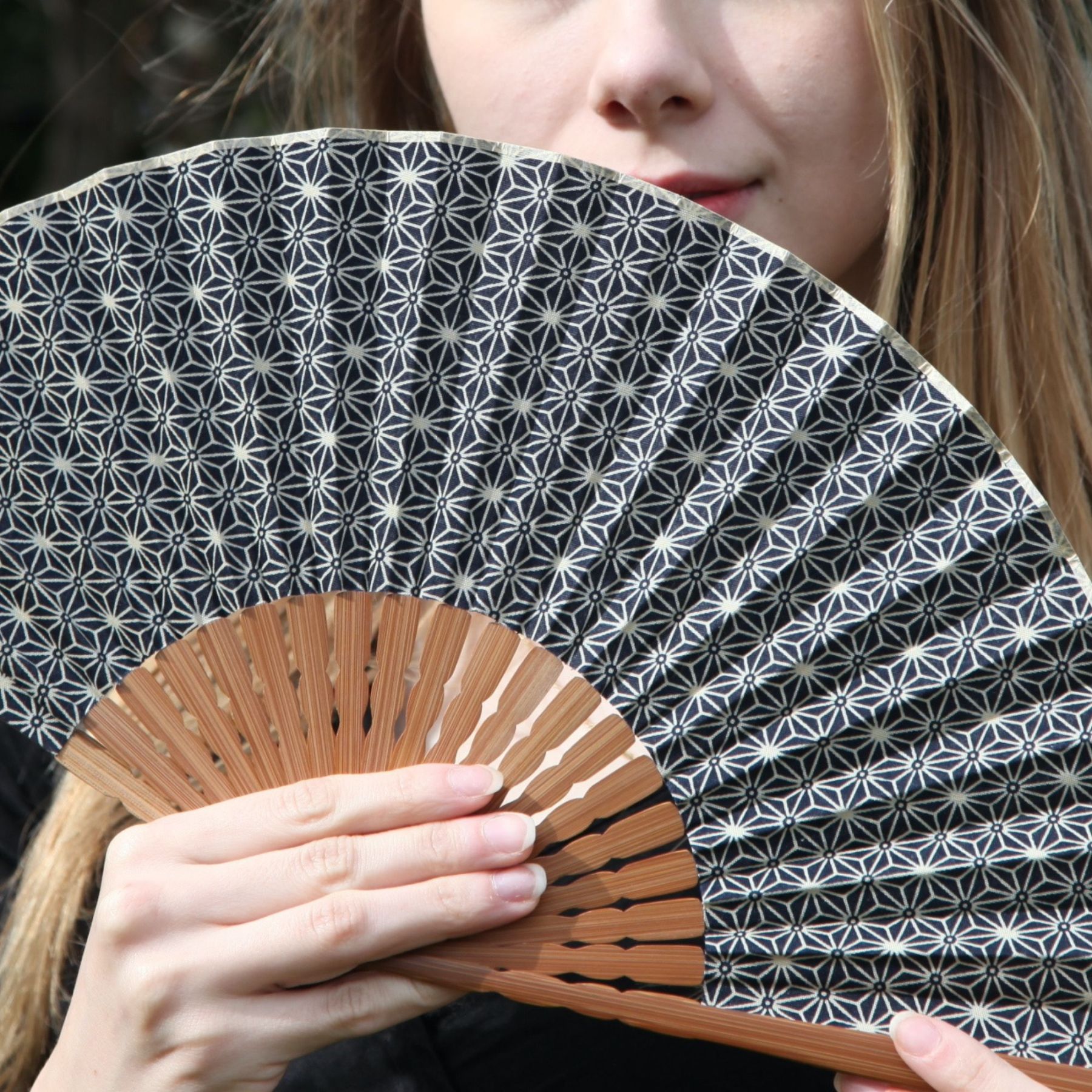 香り付麻製京扇子 - ゆず（柚子）/ひのき（檜）