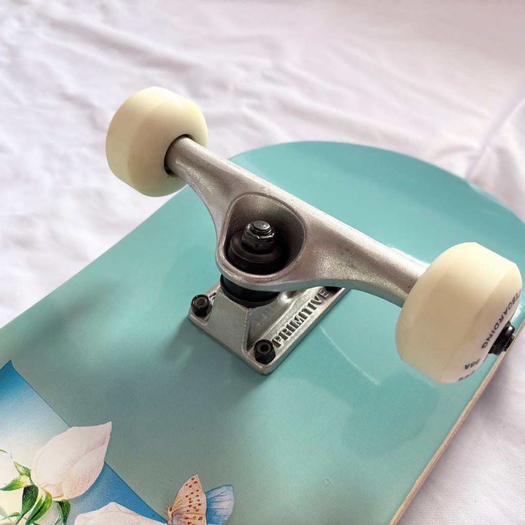 Primitive “Blossom” 8.125” Skateboard Complete-Halfpiped