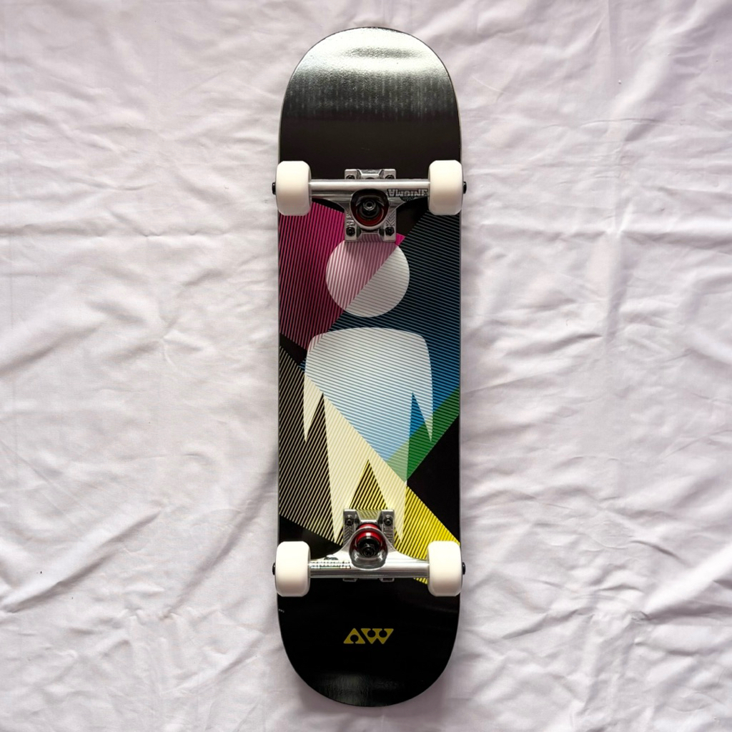 Alien Workshop “Person” 7.5” Custom Skateboard Complete