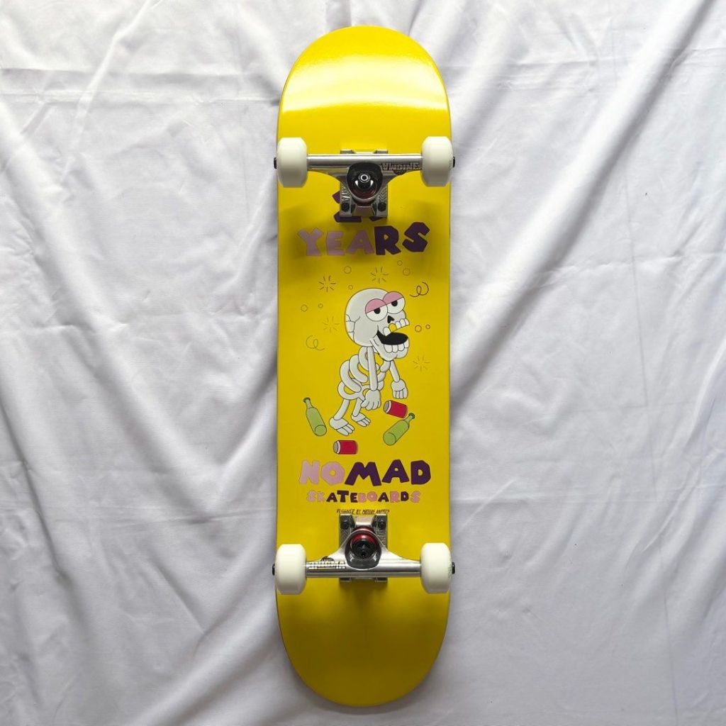 Nomad “Drunk Yellow” 7.875” x 31.5” Custom Skateboard Complete-Halfpiped