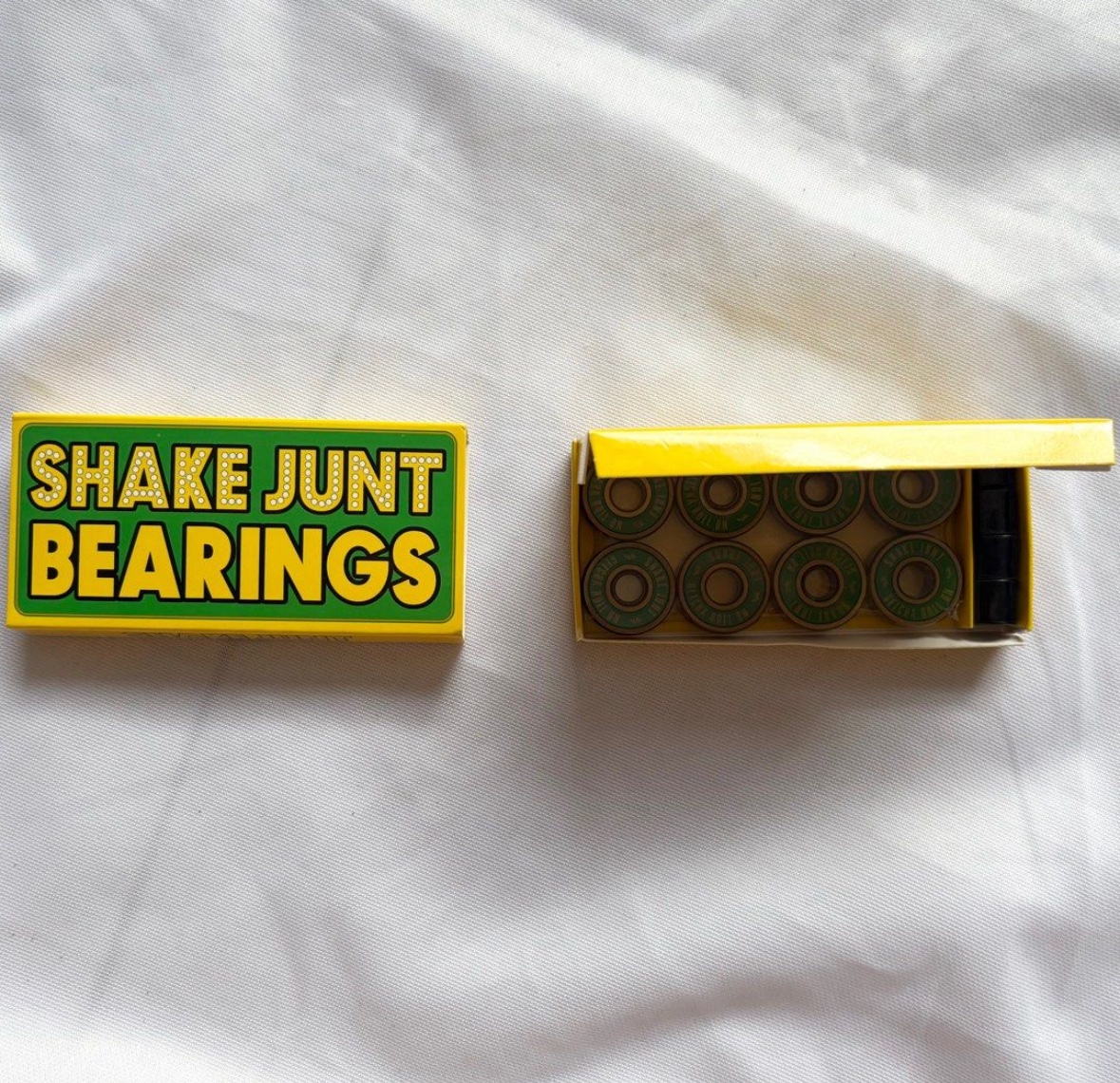 Shake Junt Abec-7 Skateboard Bearings