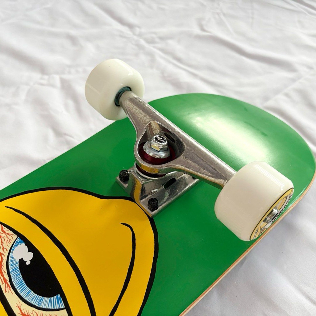 Toy Machine “Bored” 7.75” x 31.37” Custom Skateboard Complete-Halfpiped 