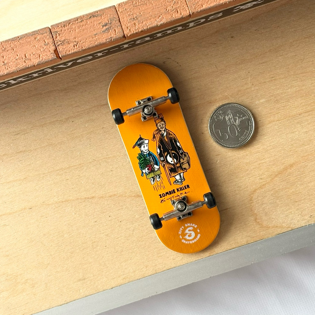 City Snake “Zombie” 32mm Fingerboard Complete