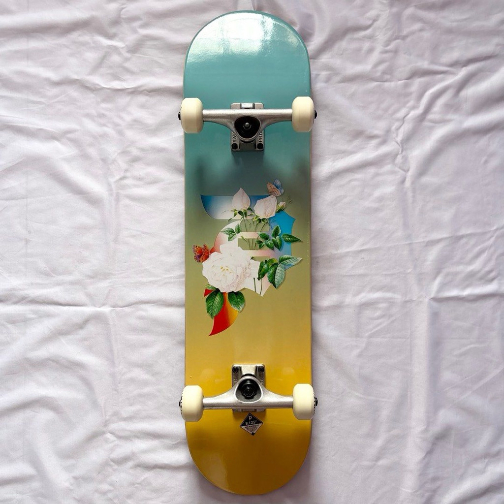 Primitive “Blossom” 8.125” Skateboard Complete-Halfpiped